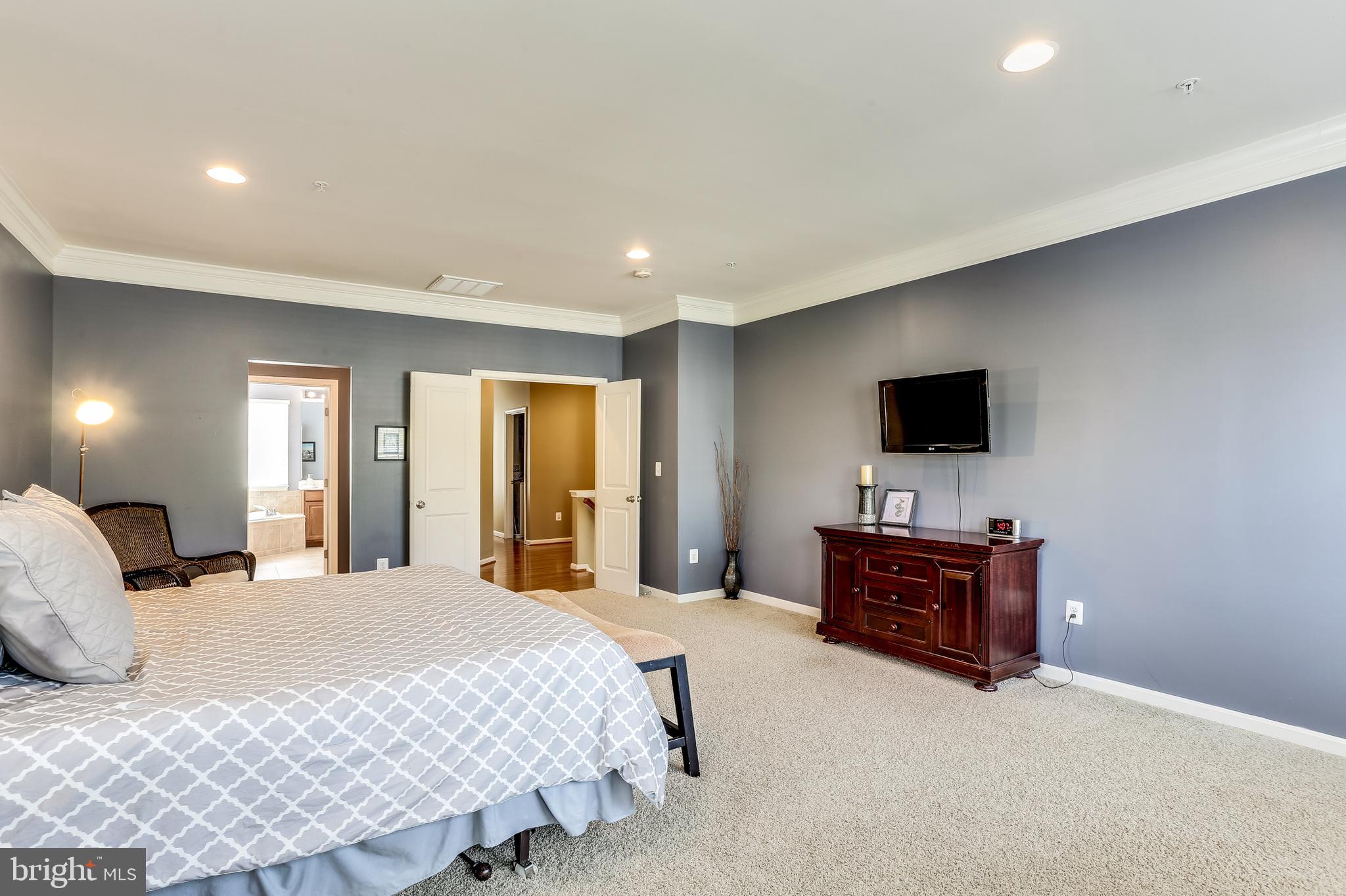 MAPLE LAWN - Residential