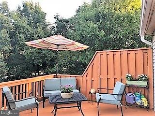 KINGSTOWNE - Residential Lease