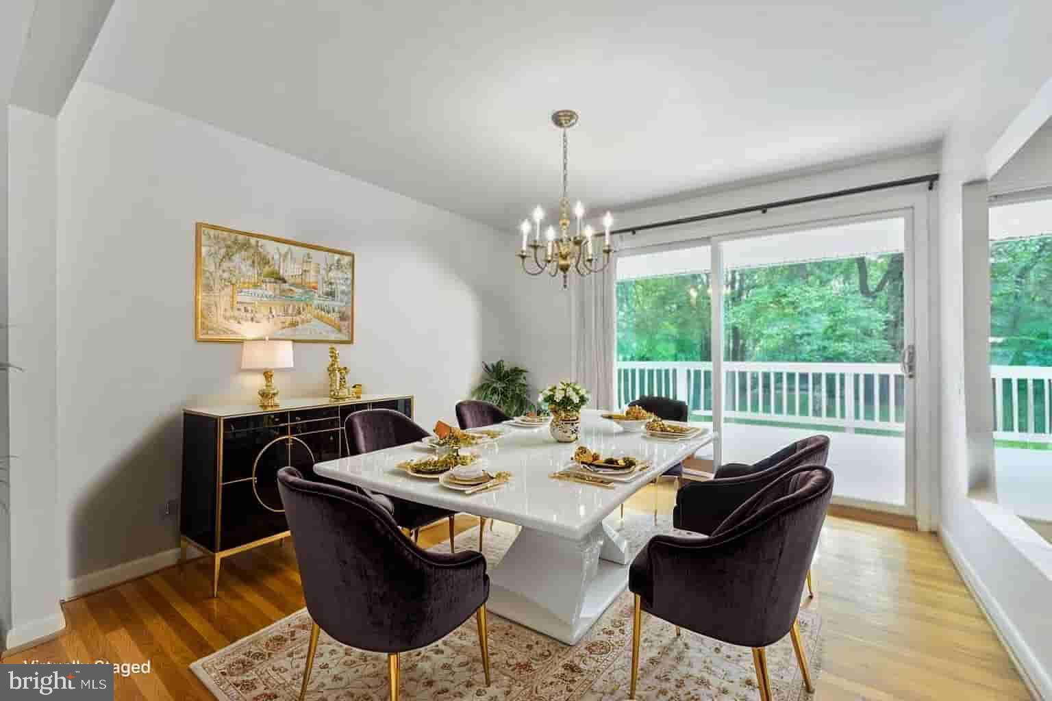 CARDEROCK SPRINGS - Residential