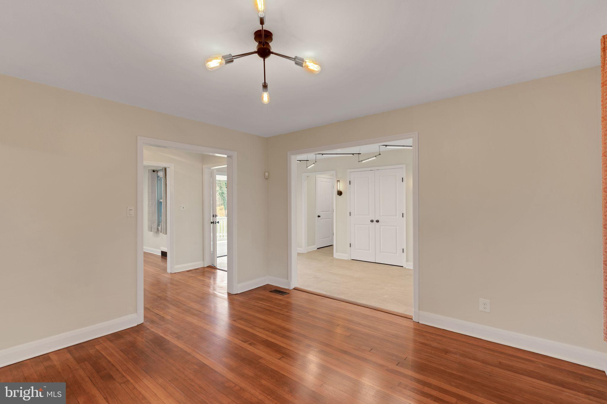 GREENSPRING VALLEY - Residential