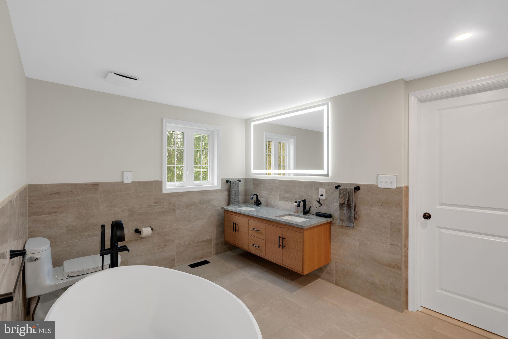 GREENSPRING VALLEY - Residential