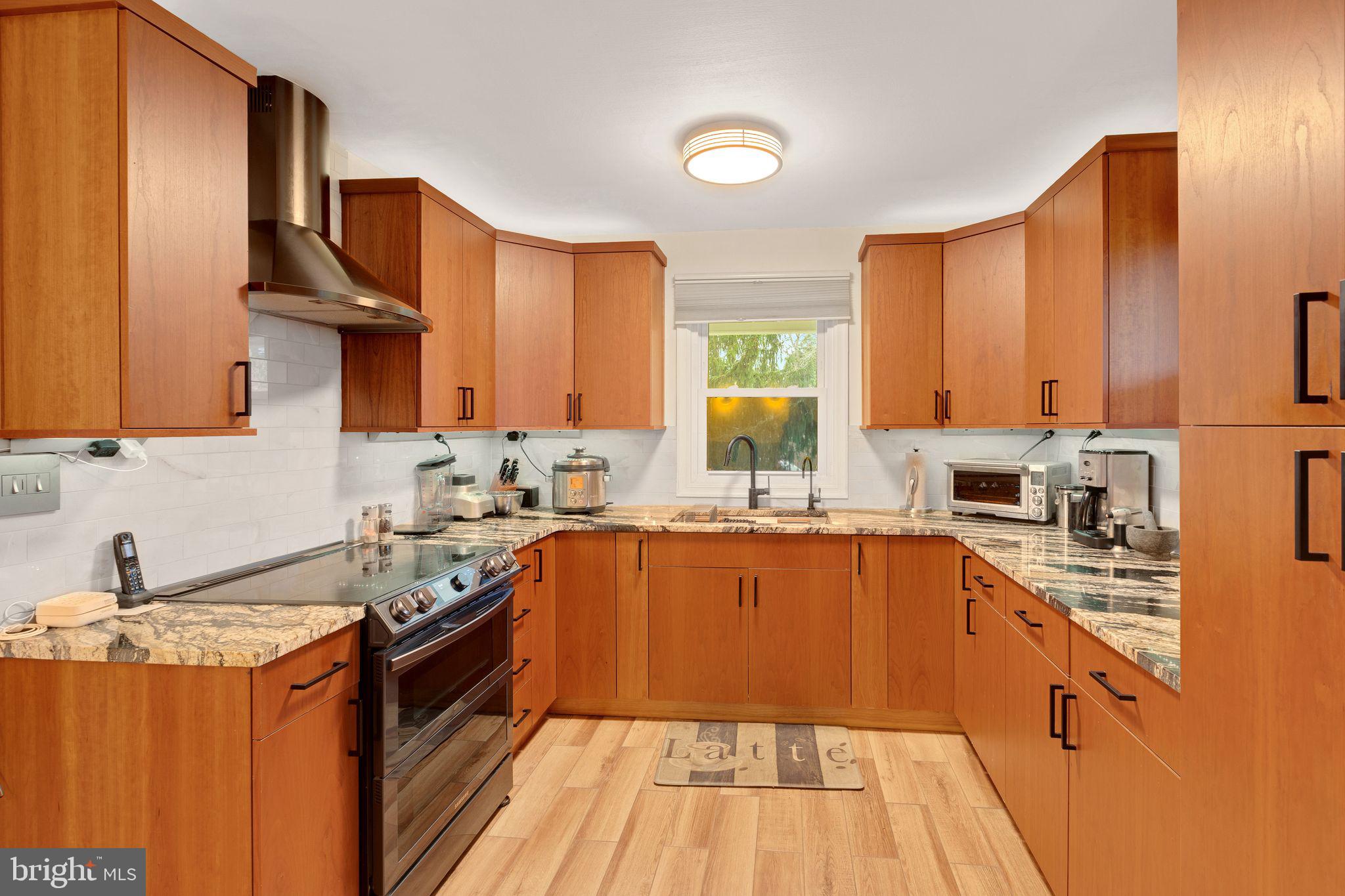 GREENSPRING VALLEY - Residential