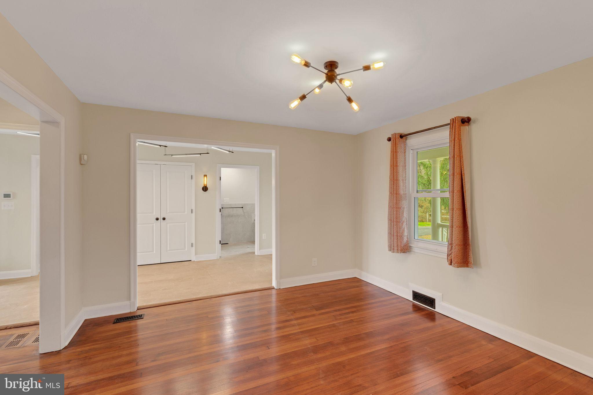 GREENSPRING VALLEY - Residential