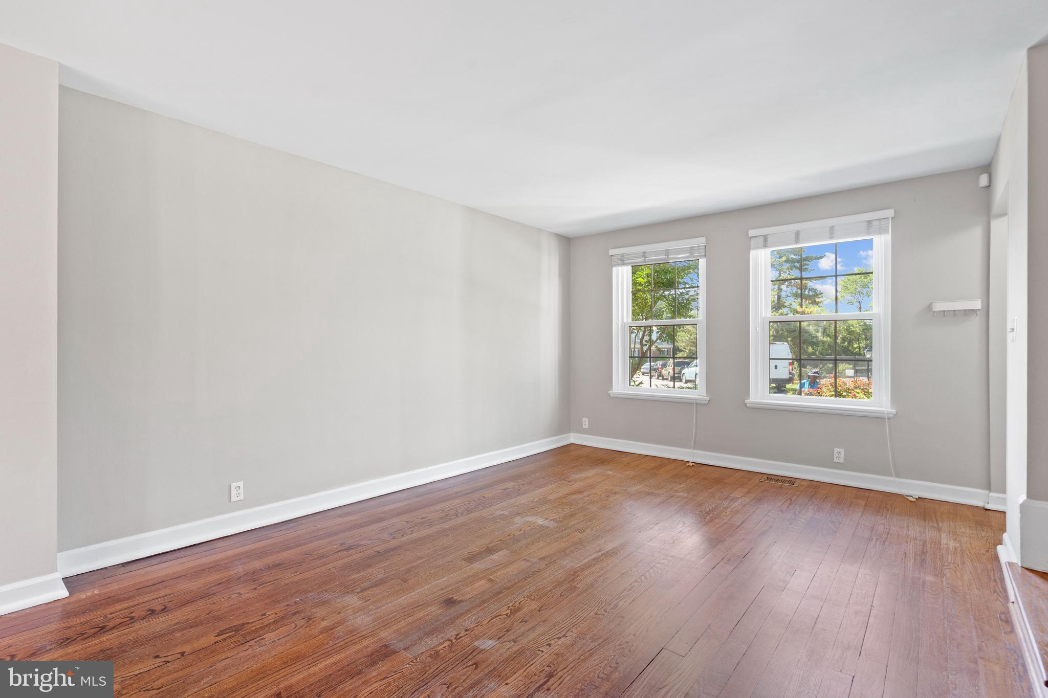 FAIRLINGTON MEADOWS - Residential Lease