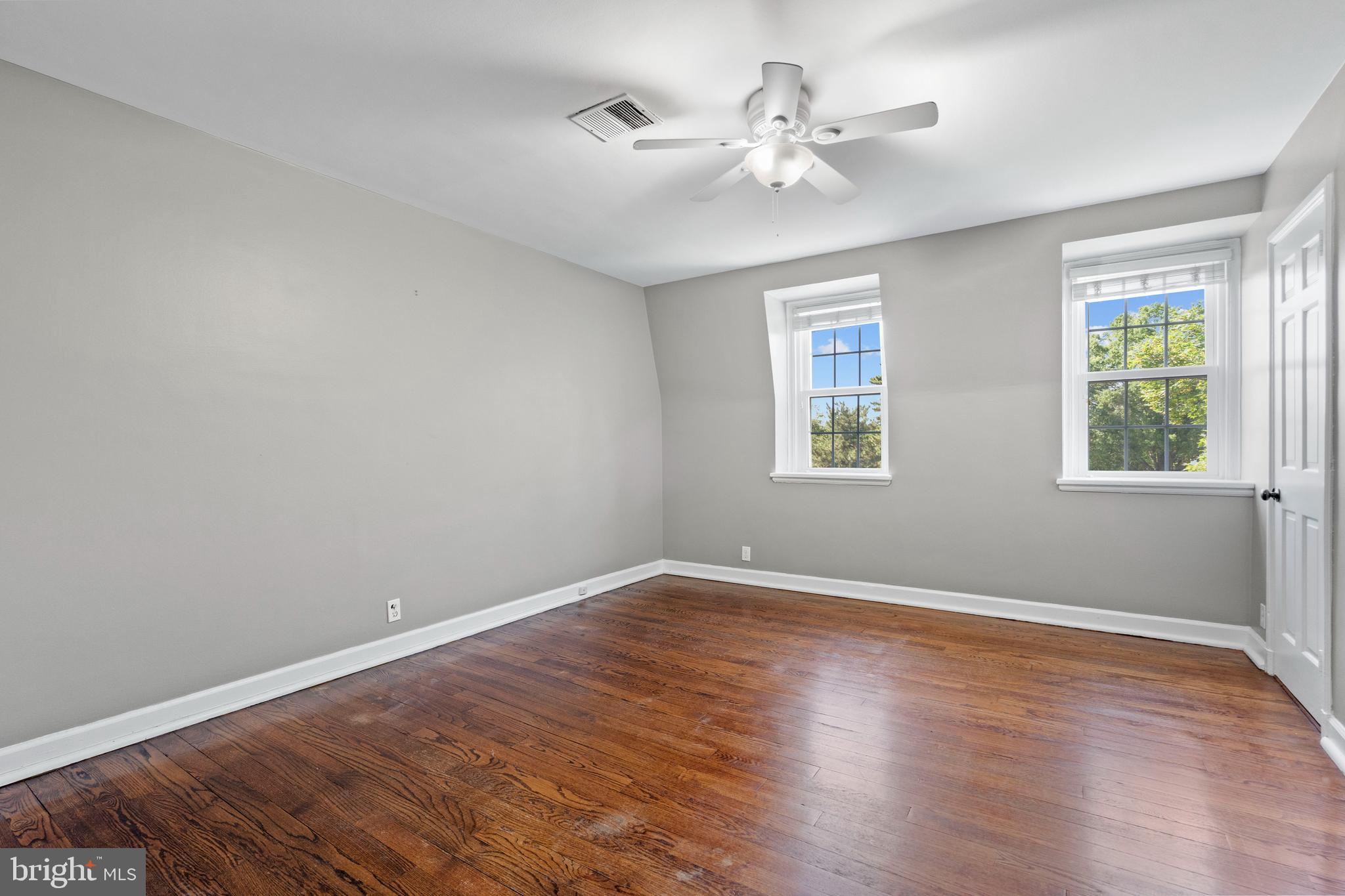 FAIRLINGTON MEADOWS - Residential Lease