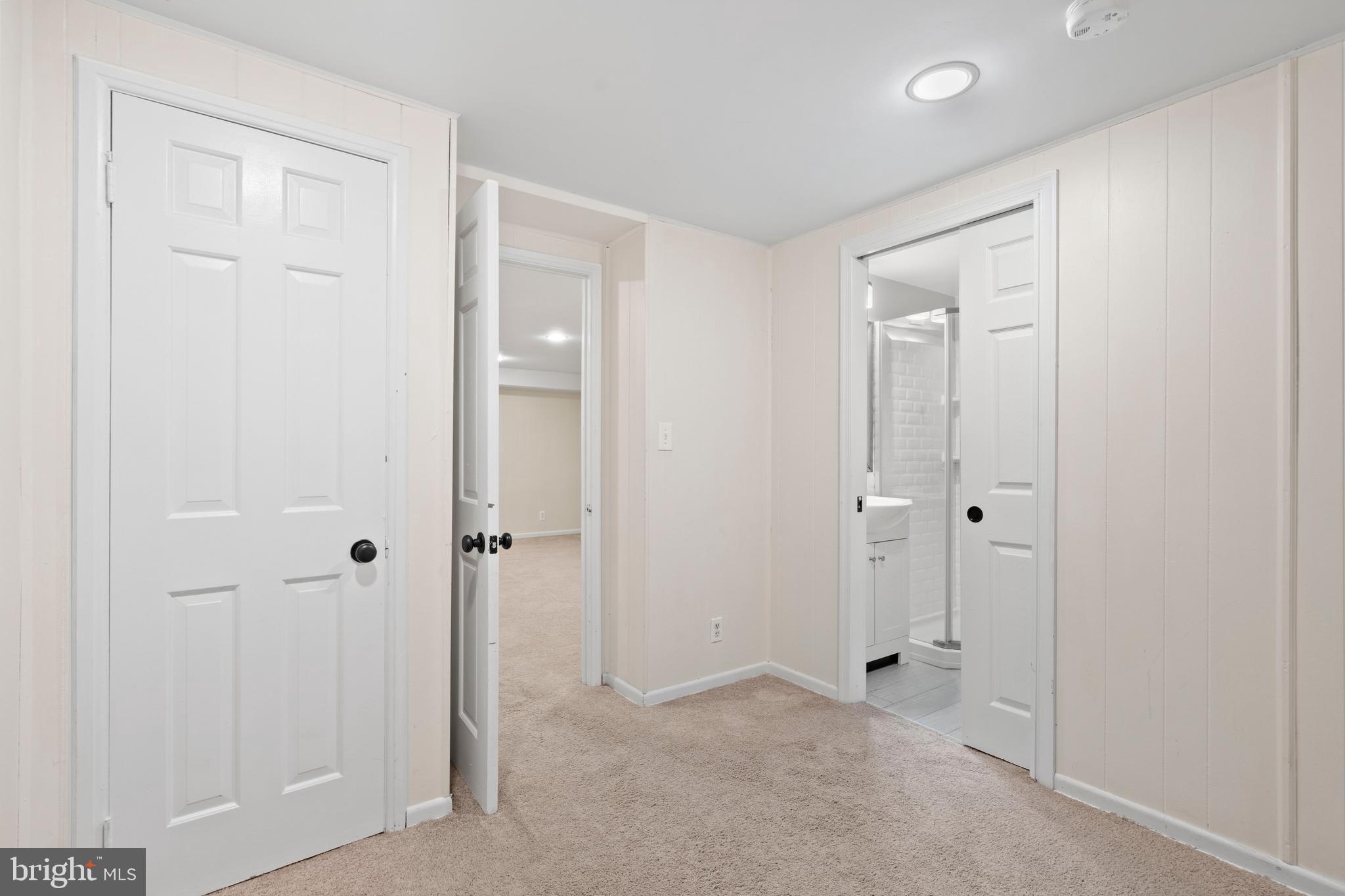 FAIRLINGTON MEADOWS - Residential Lease