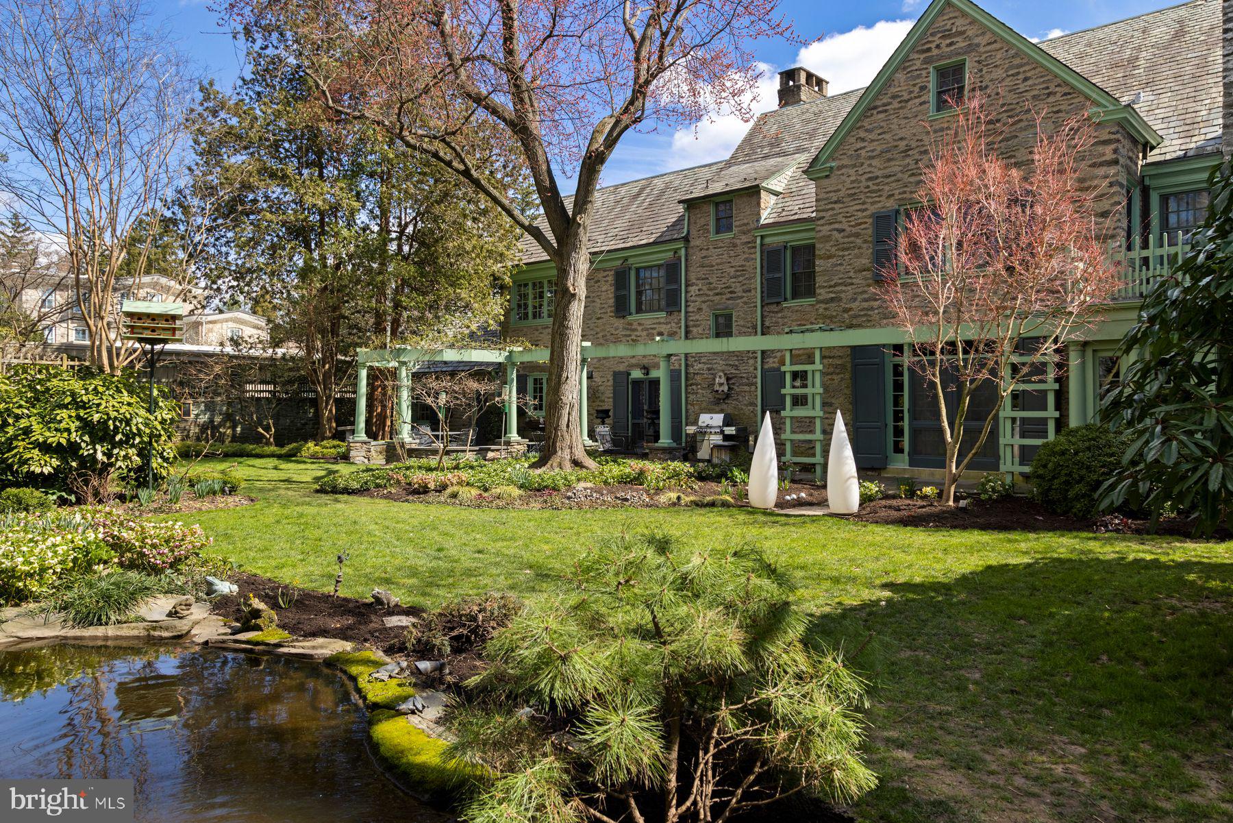 PHILADELPHIA (NORTHWEST) - Residential