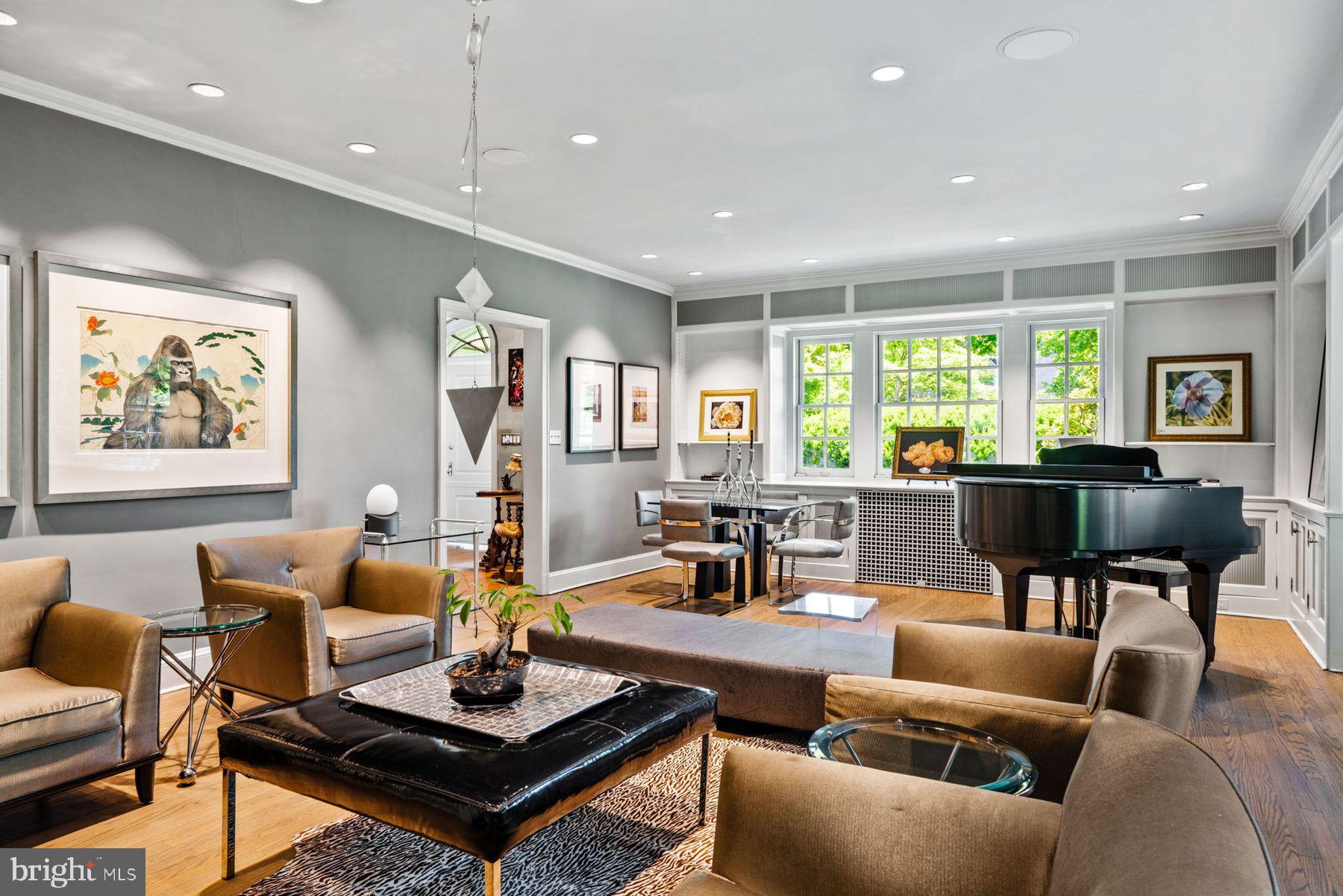 PHILADELPHIA (NORTHWEST) - Residential