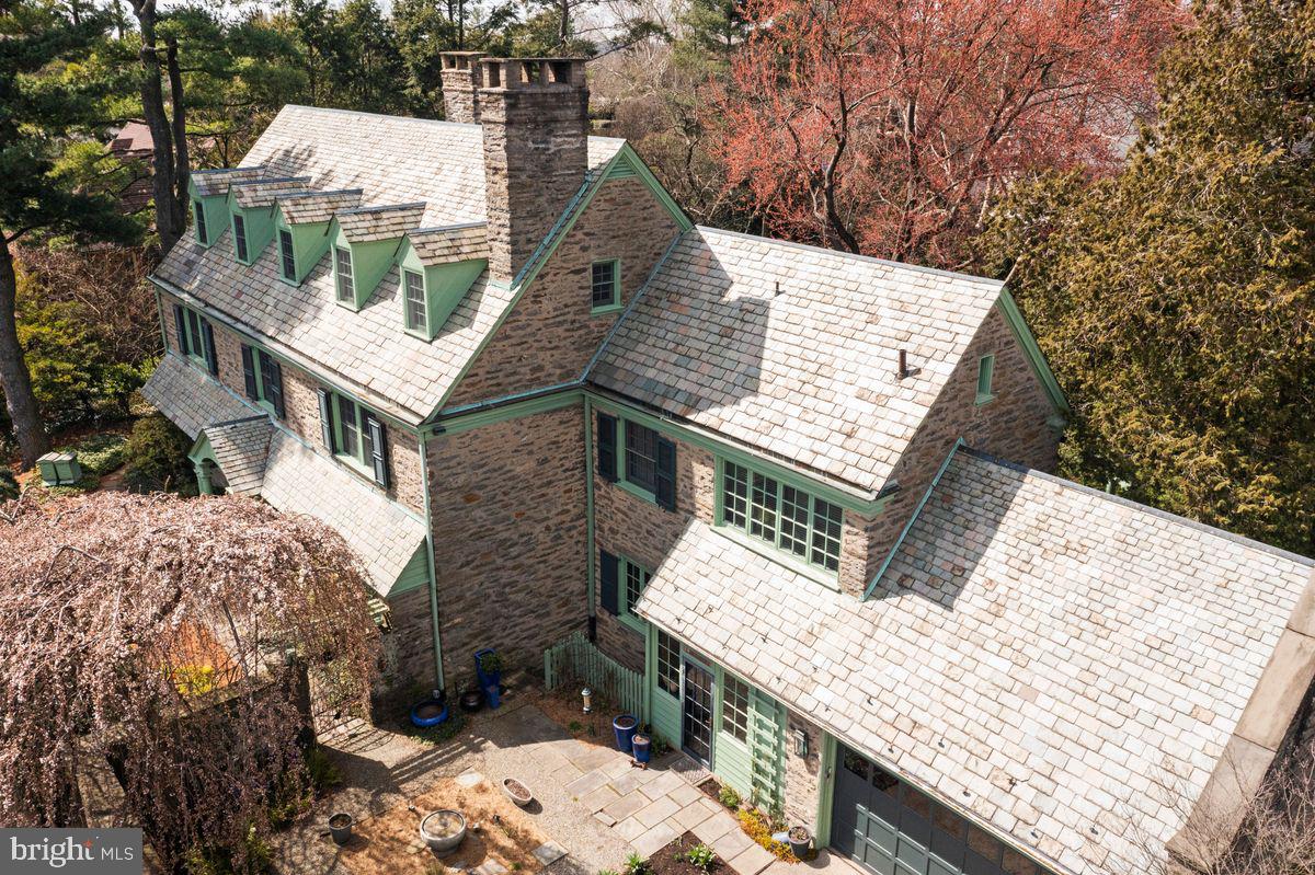 PHILADELPHIA (NORTHWEST) - Residential