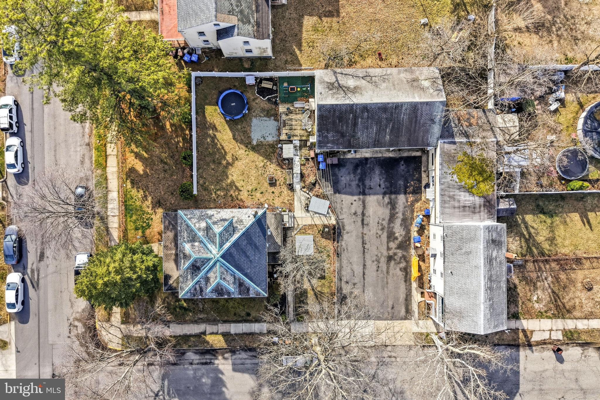 300 DELAWARE AVE