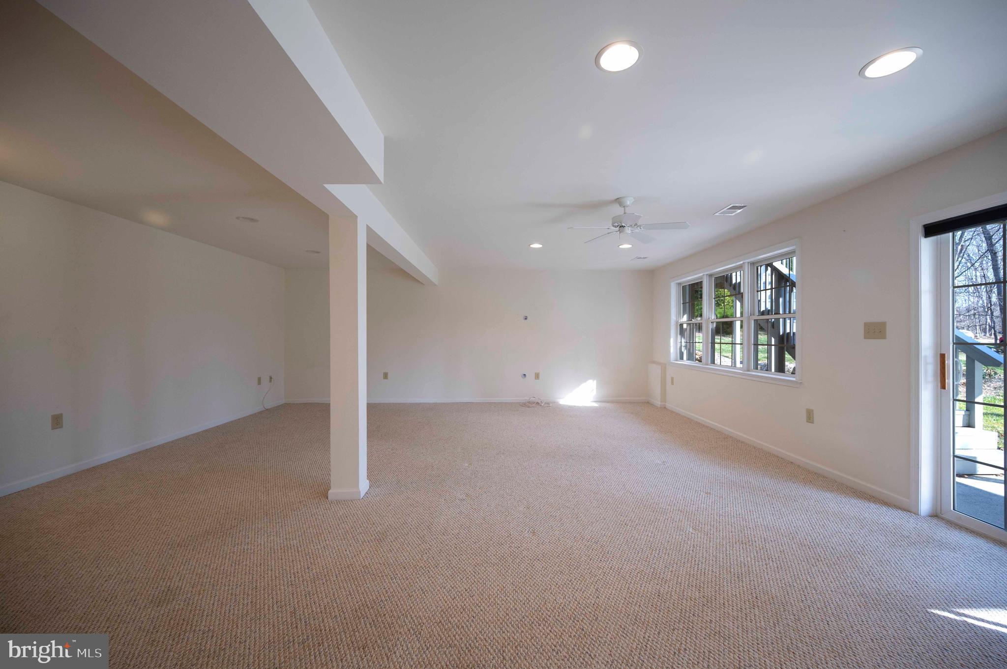 FERNBANK - Residential