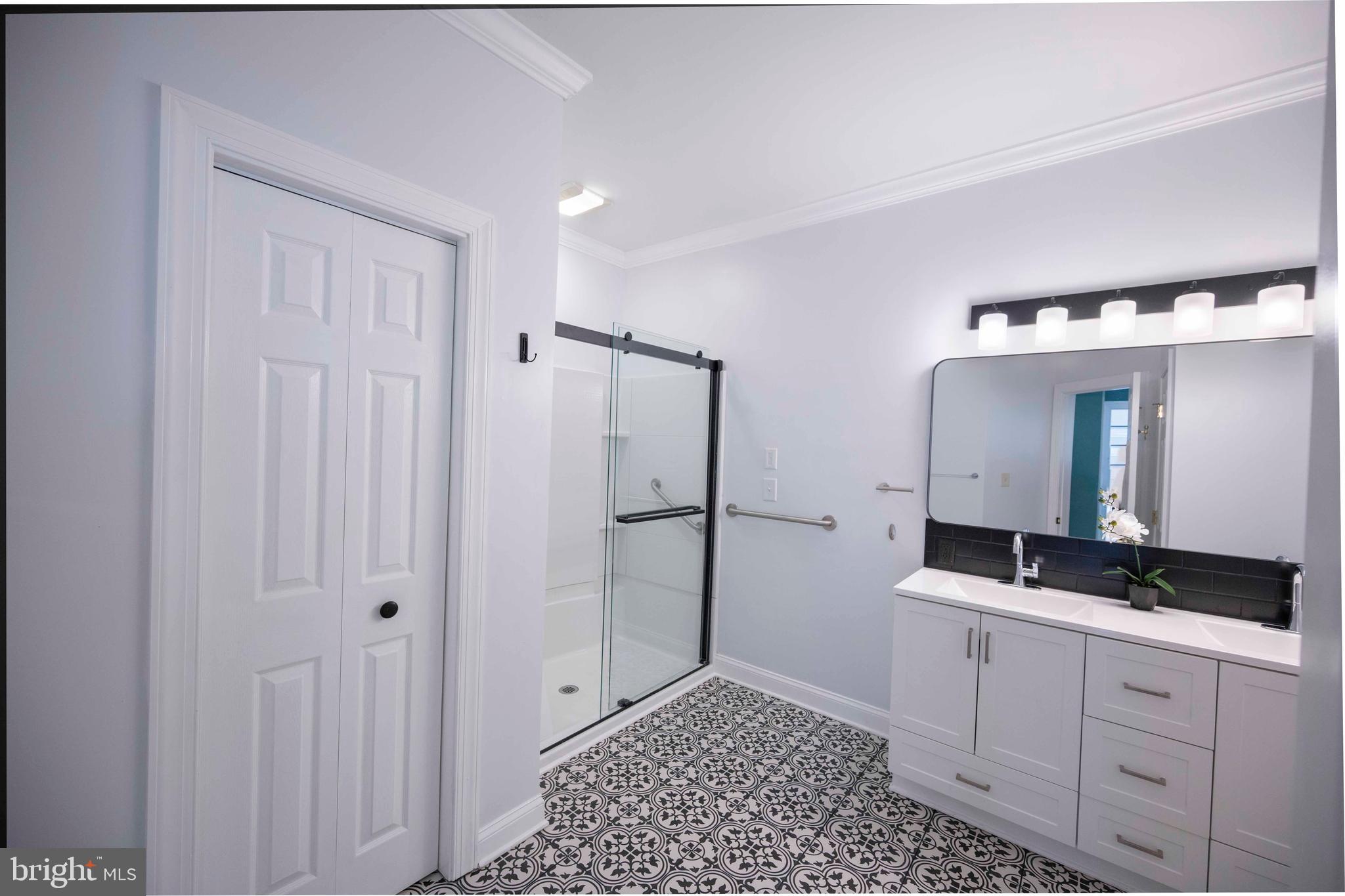 FERNBANK - Residential