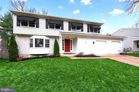 108 IROQUOIS COURT NEWARK DE 19702