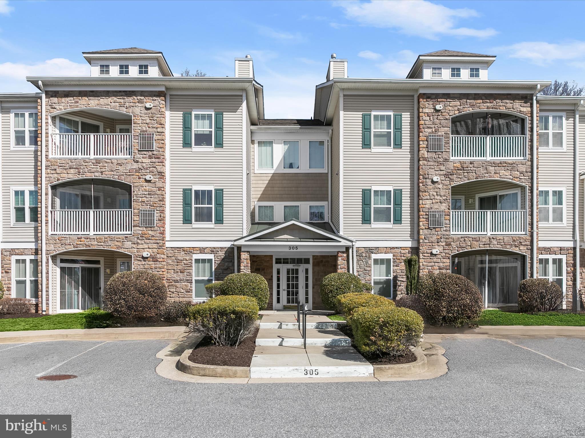 WYNDHAM COMMON - Residential