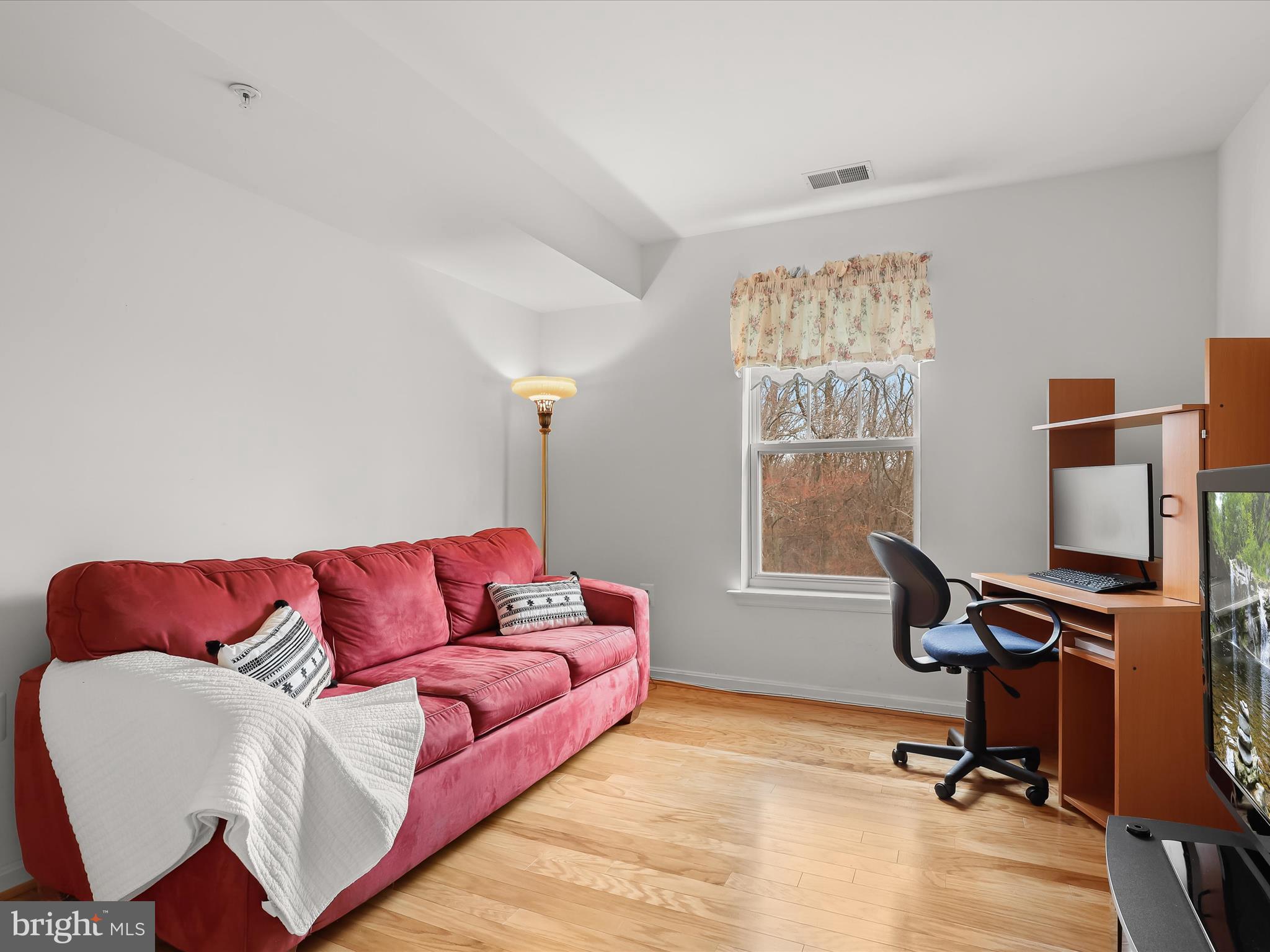 WYNDHAM COMMON - Residential