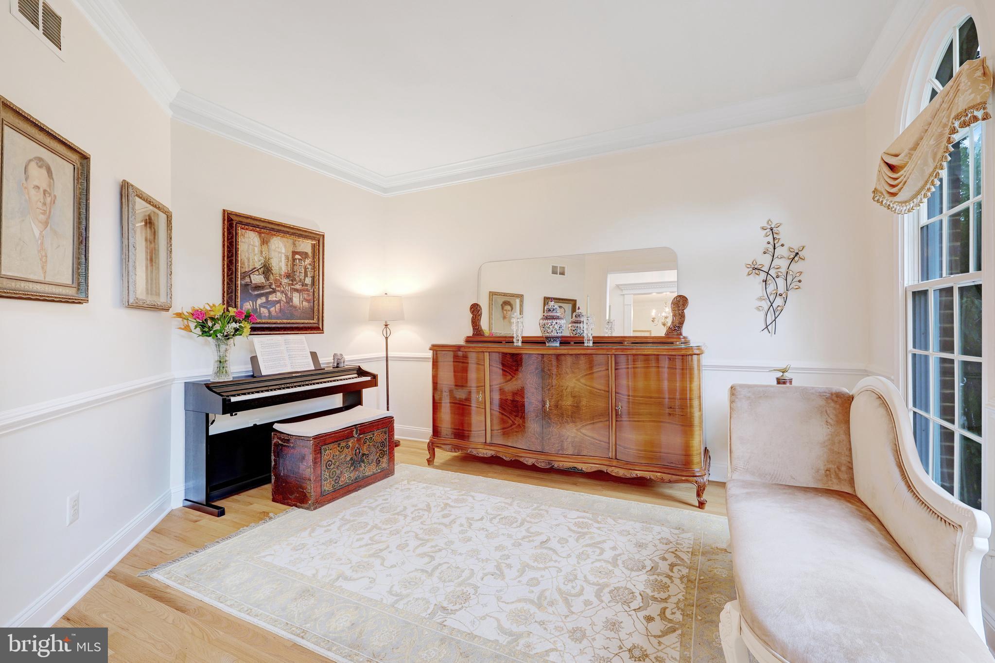 CENTURY OAK - Residential