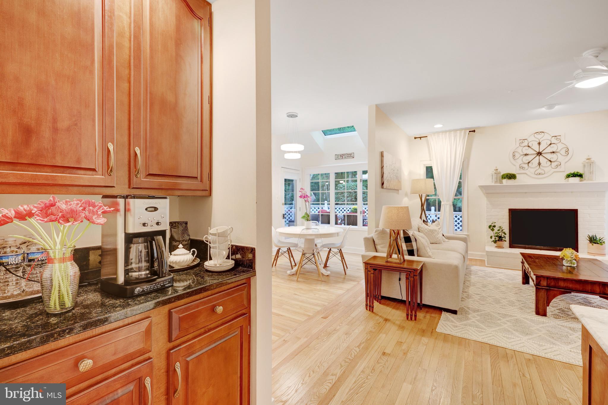 CENTURY OAK - Residential