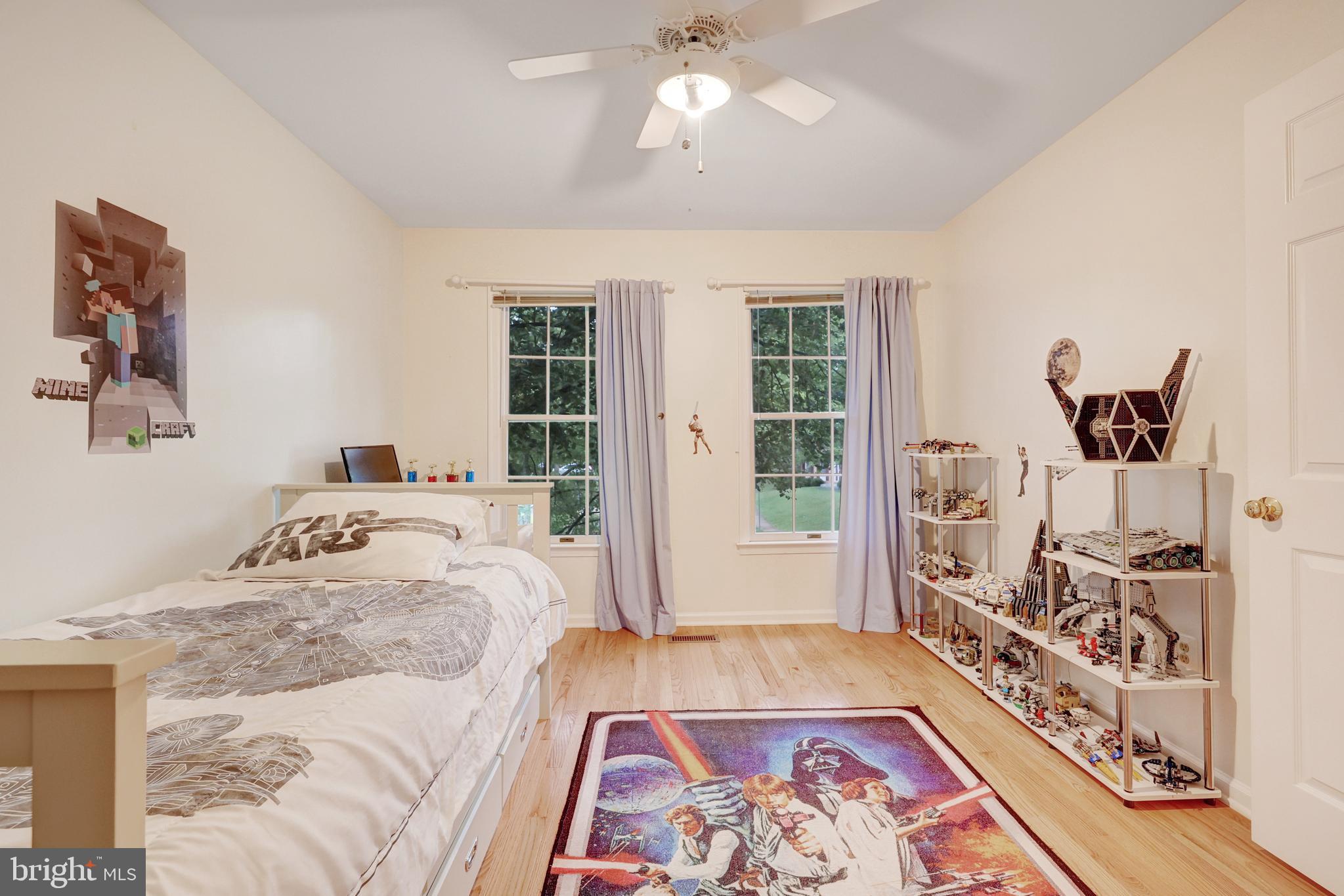 CENTURY OAK - Residential