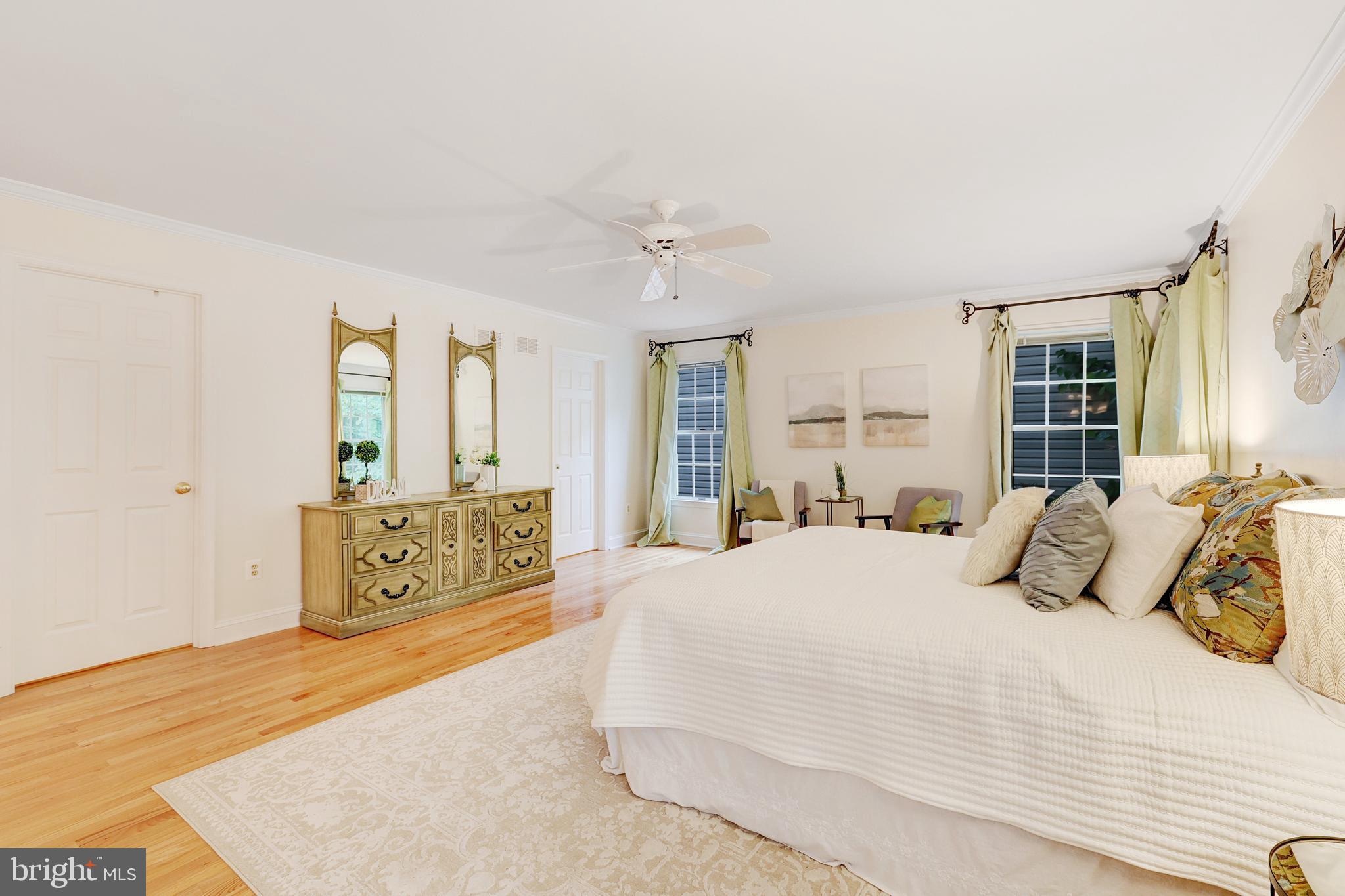 CENTURY OAK - Residential