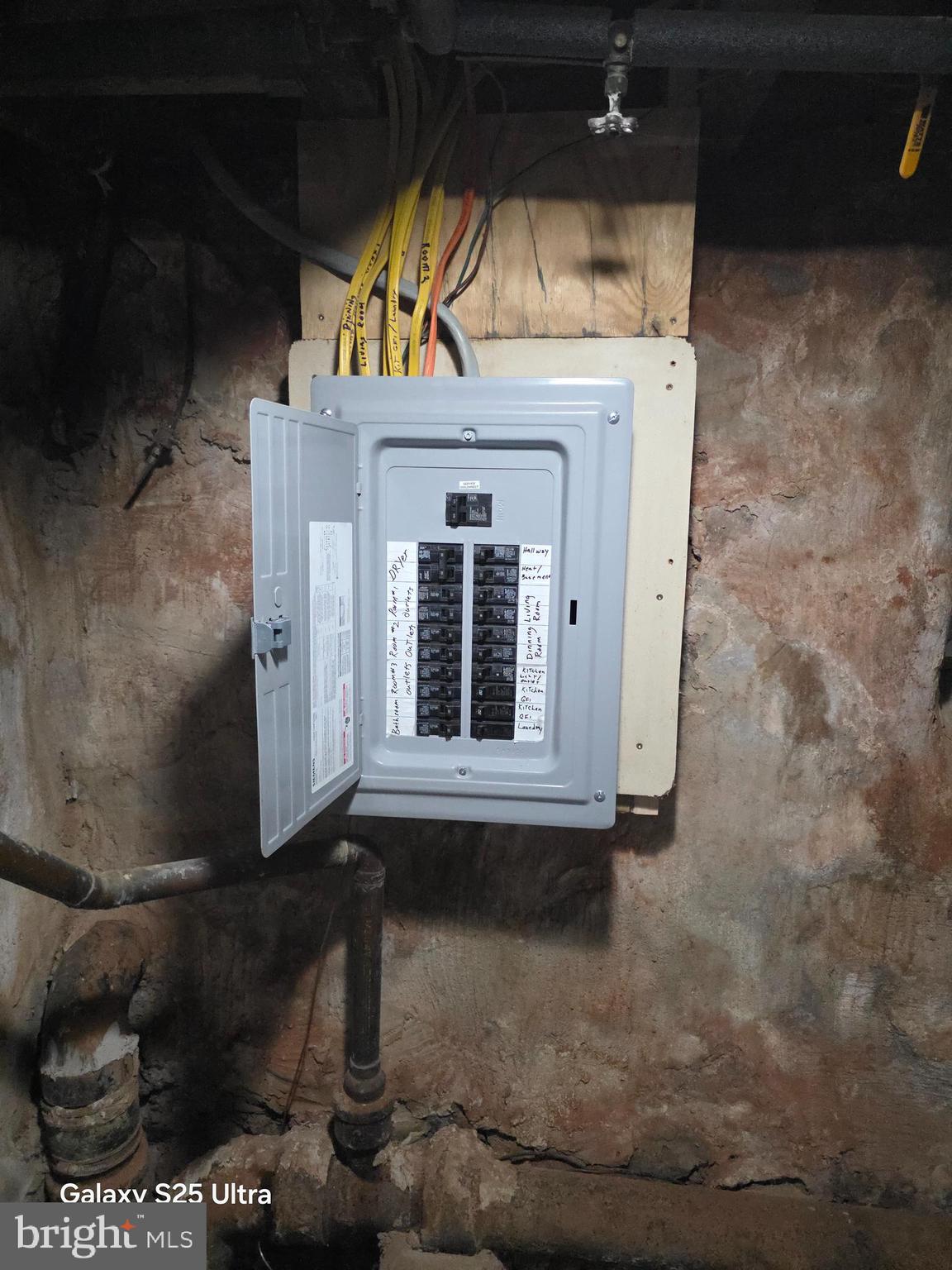 PHILADELPHIA (SOUTHWEST) - Residential