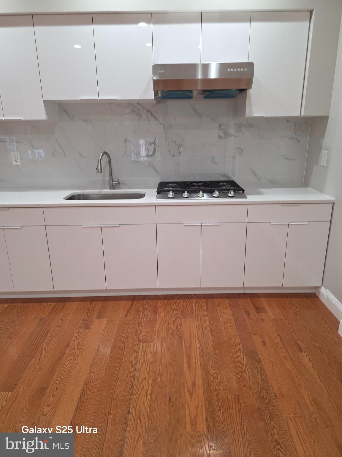 PHILADELPHIA (SOUTHWEST) - Residential