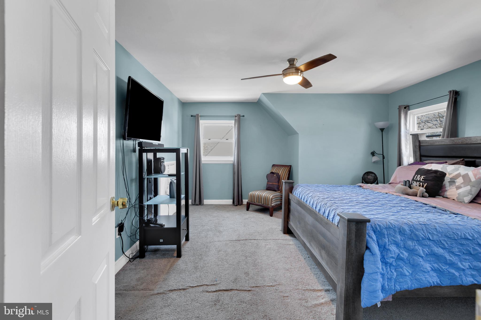 SUMMIT CREEK - Residential