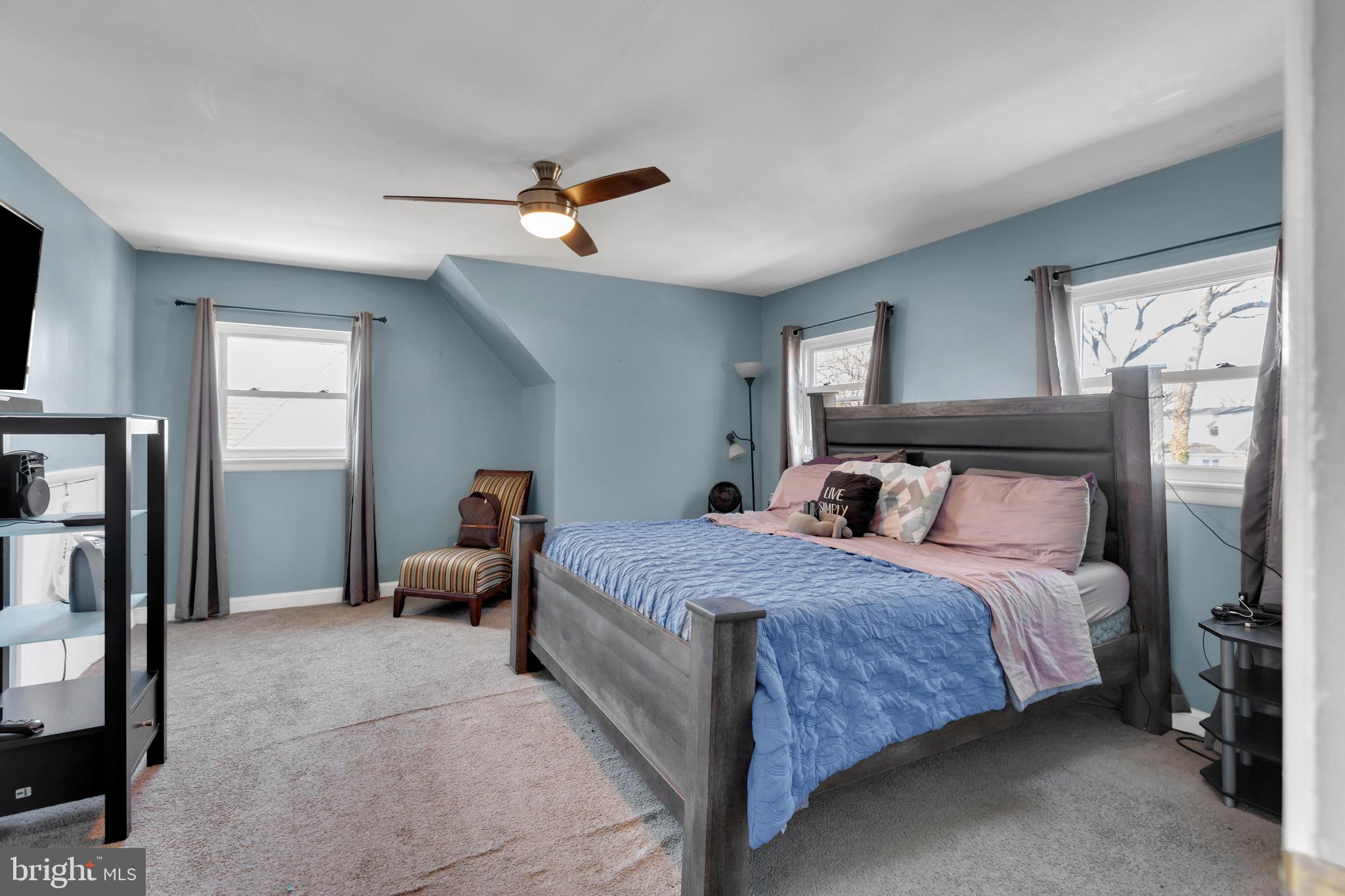 SUMMIT CREEK - Residential