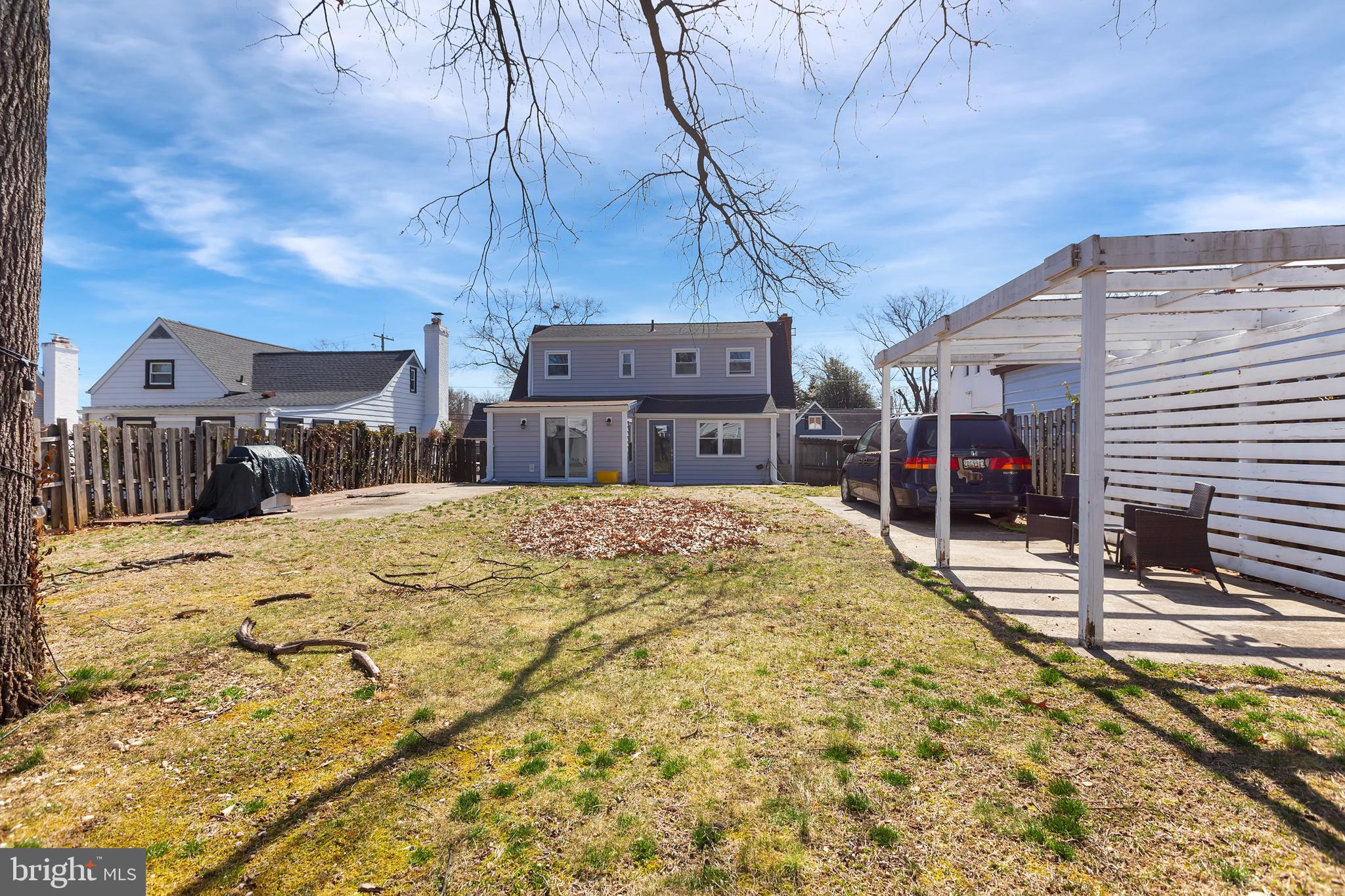 SUMMIT CREEK - Residential