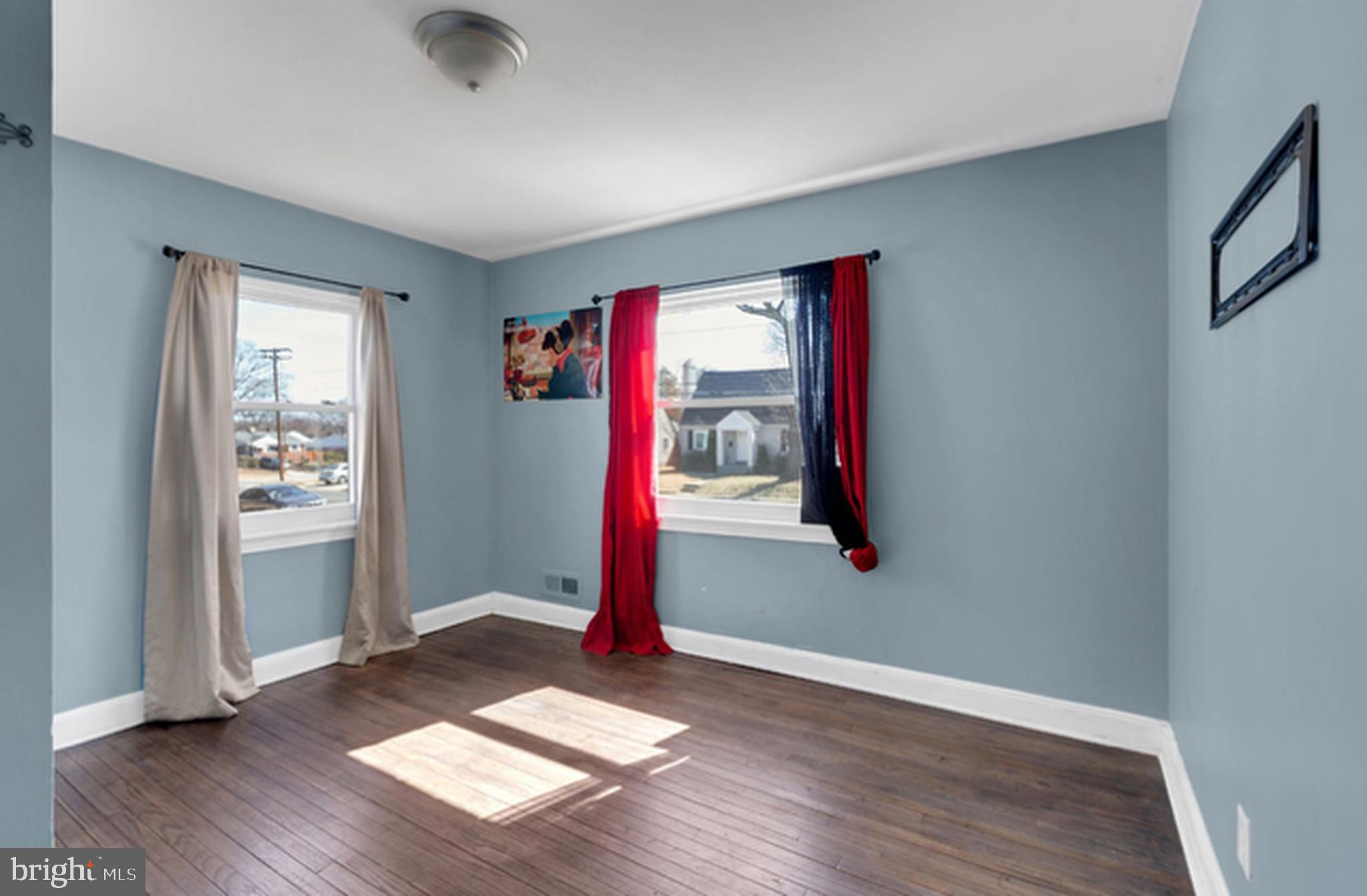 SUMMIT CREEK - Residential