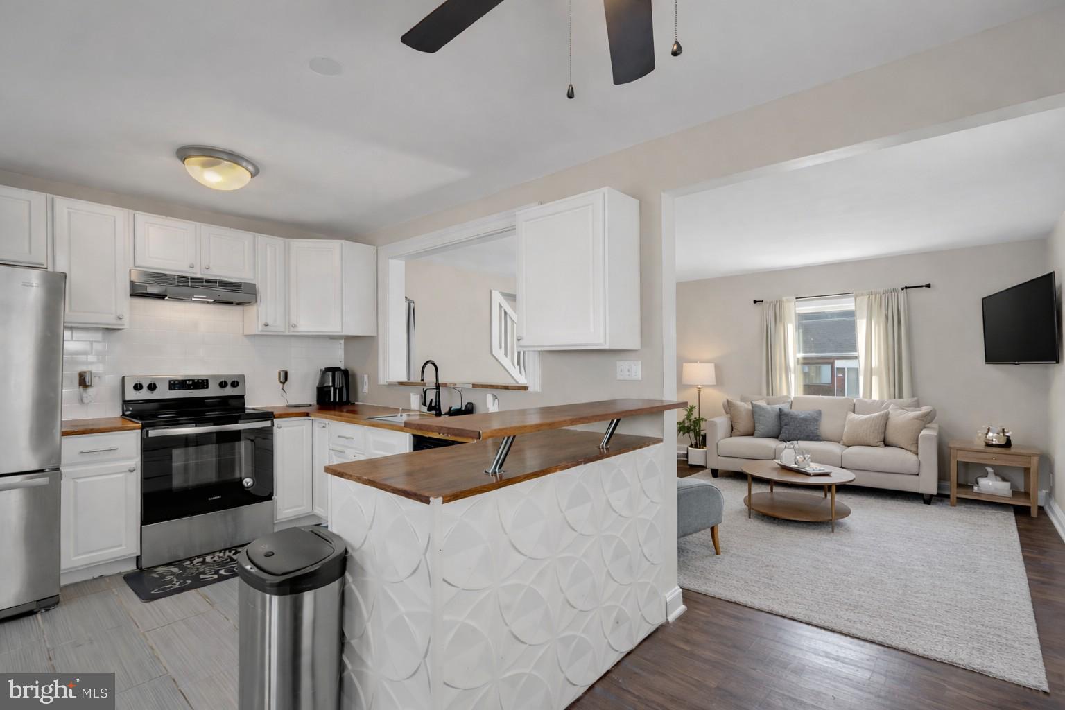 SUMMIT CREEK - Residential