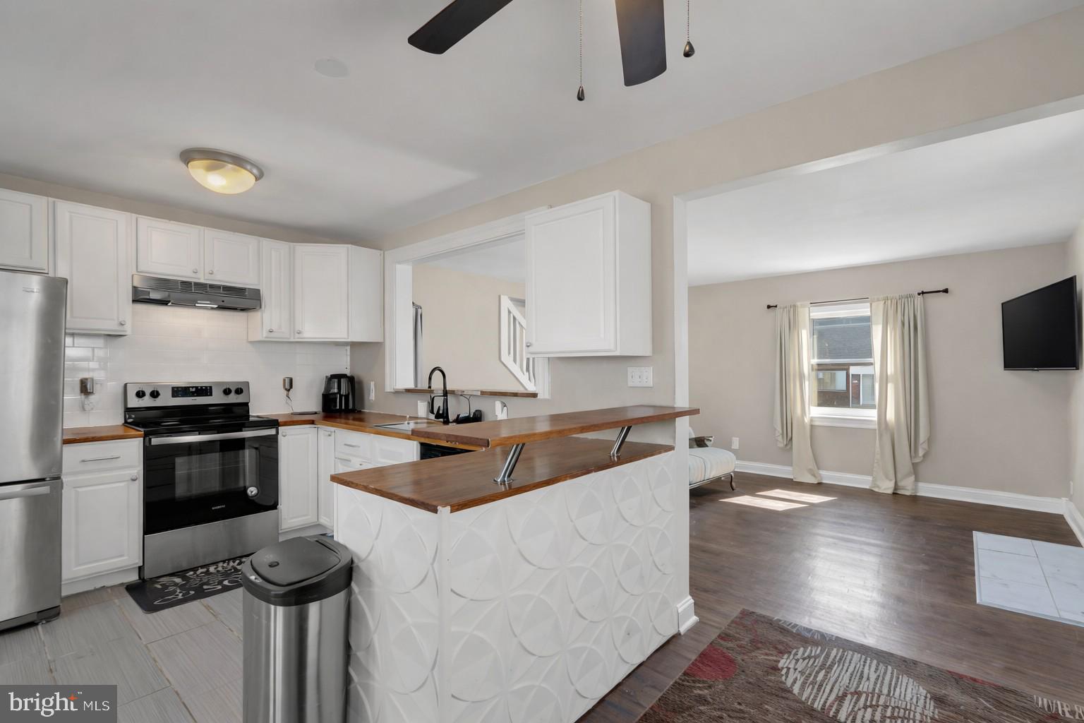 SUMMIT CREEK - Residential