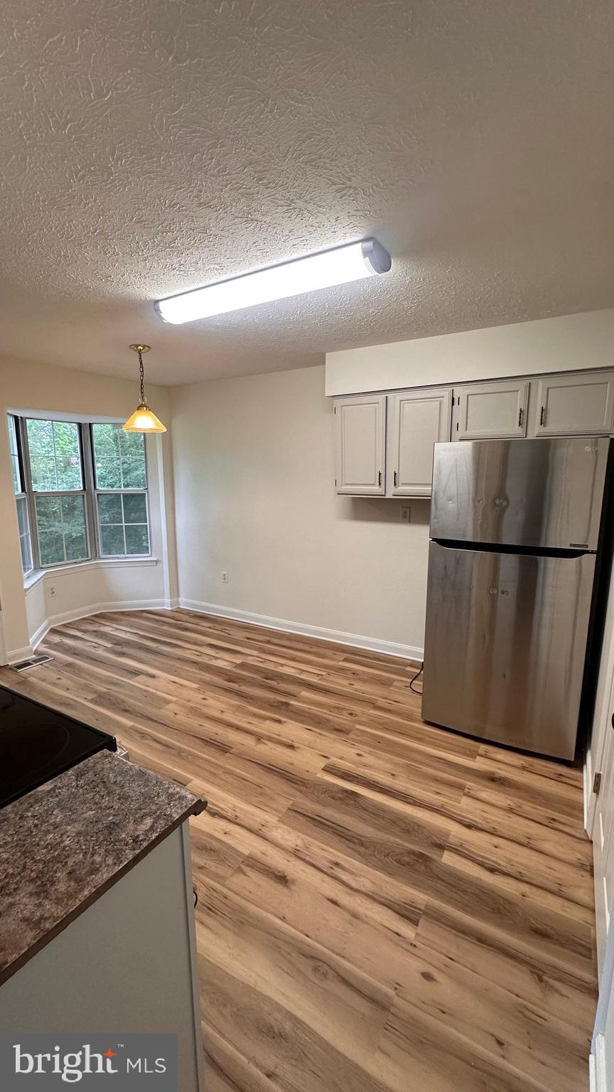WESTBURY - Residential