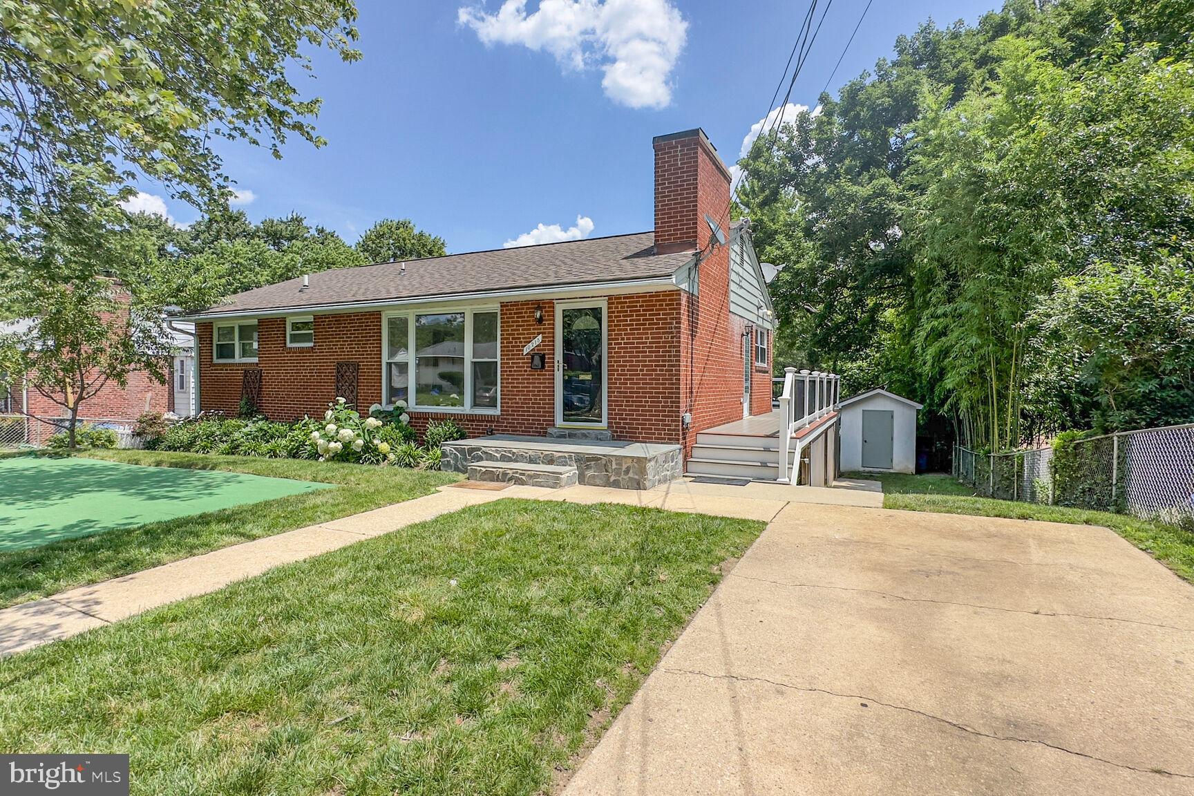 CARROLL KNOLLS - Residential