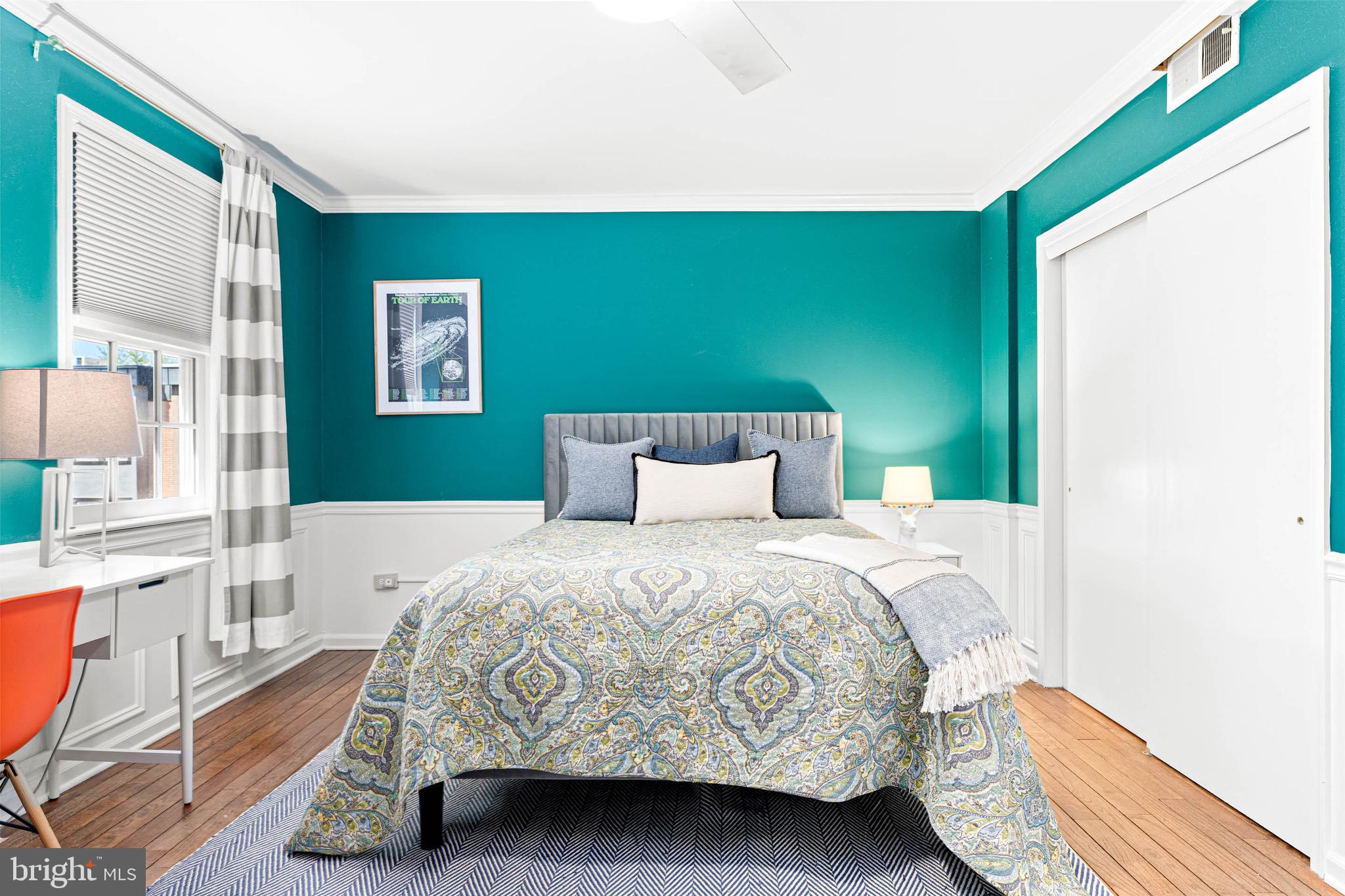 SOCIETY HILL - Residential