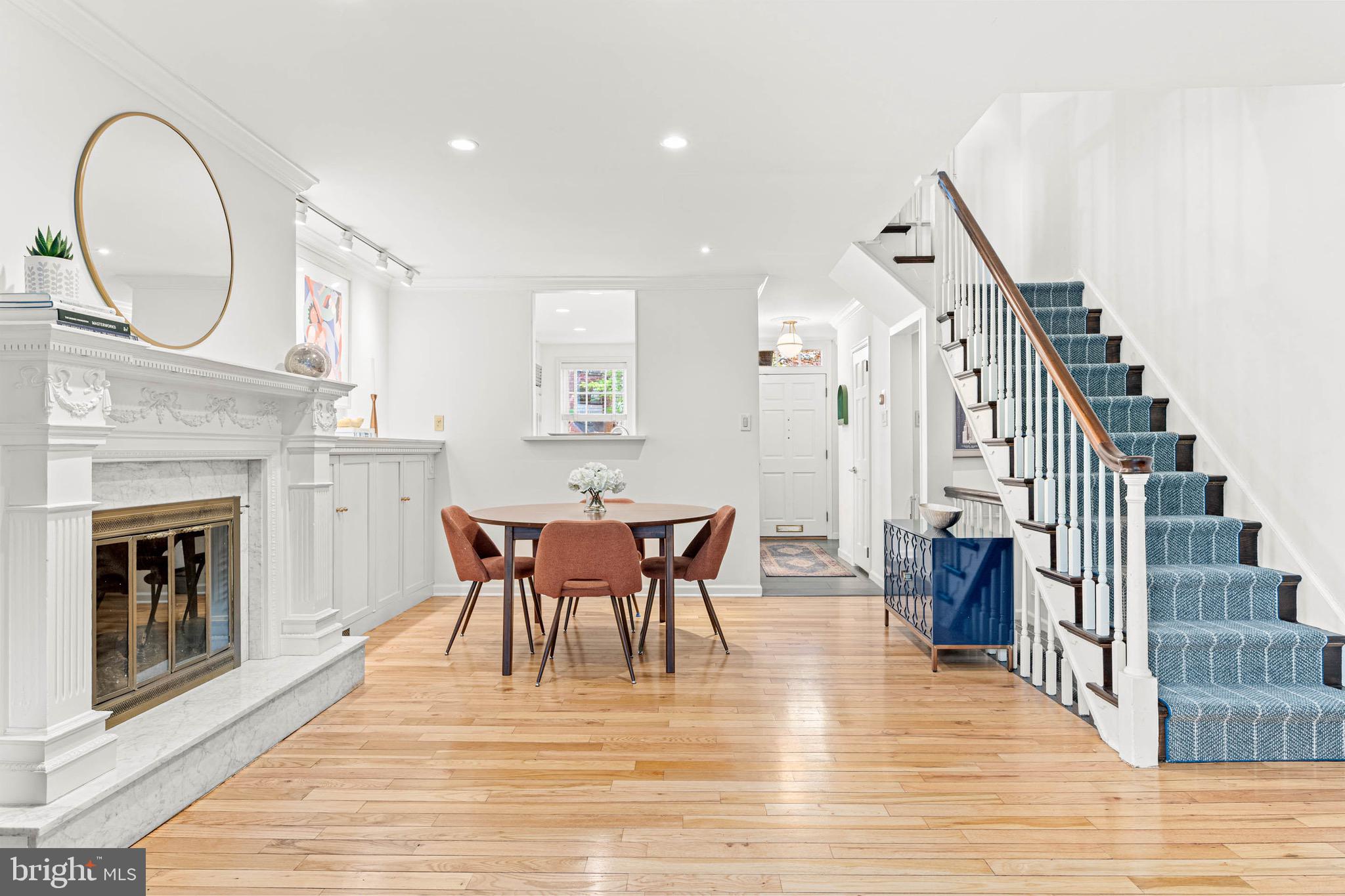 SOCIETY HILL - Residential
