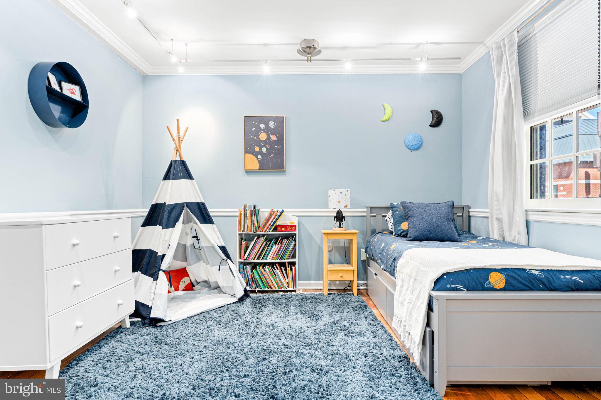 SOCIETY HILL - Residential