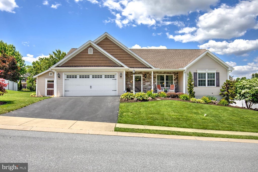 Photo of 28 Gentle Drive, TERRE HILL, PA 17581 (MLS # PALA2089410)