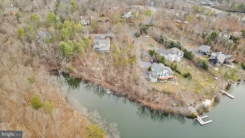 515 Northwood Circle, Cross Junction, VA MLS: VAFV2032800