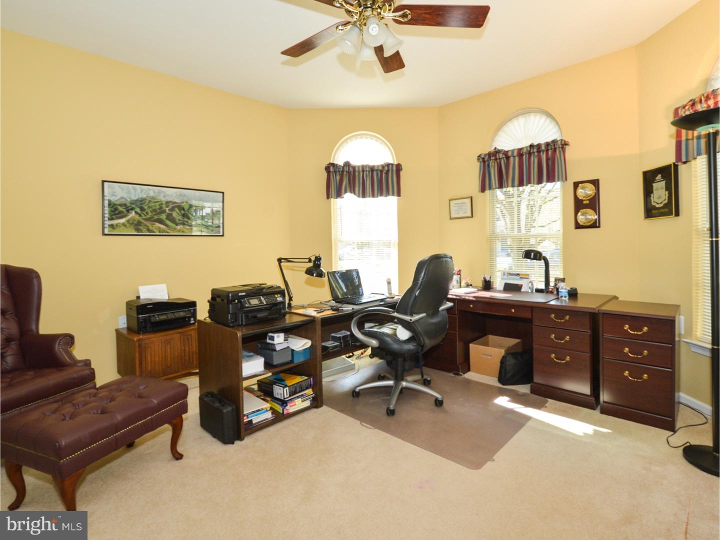 HERITAGE CR ESTS - Residential