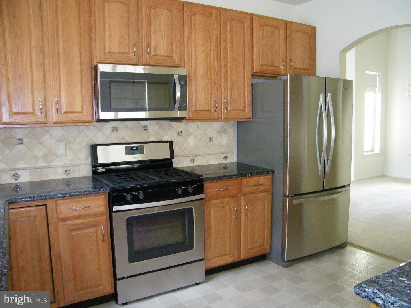 HERITAGE CR ESTS - Residential