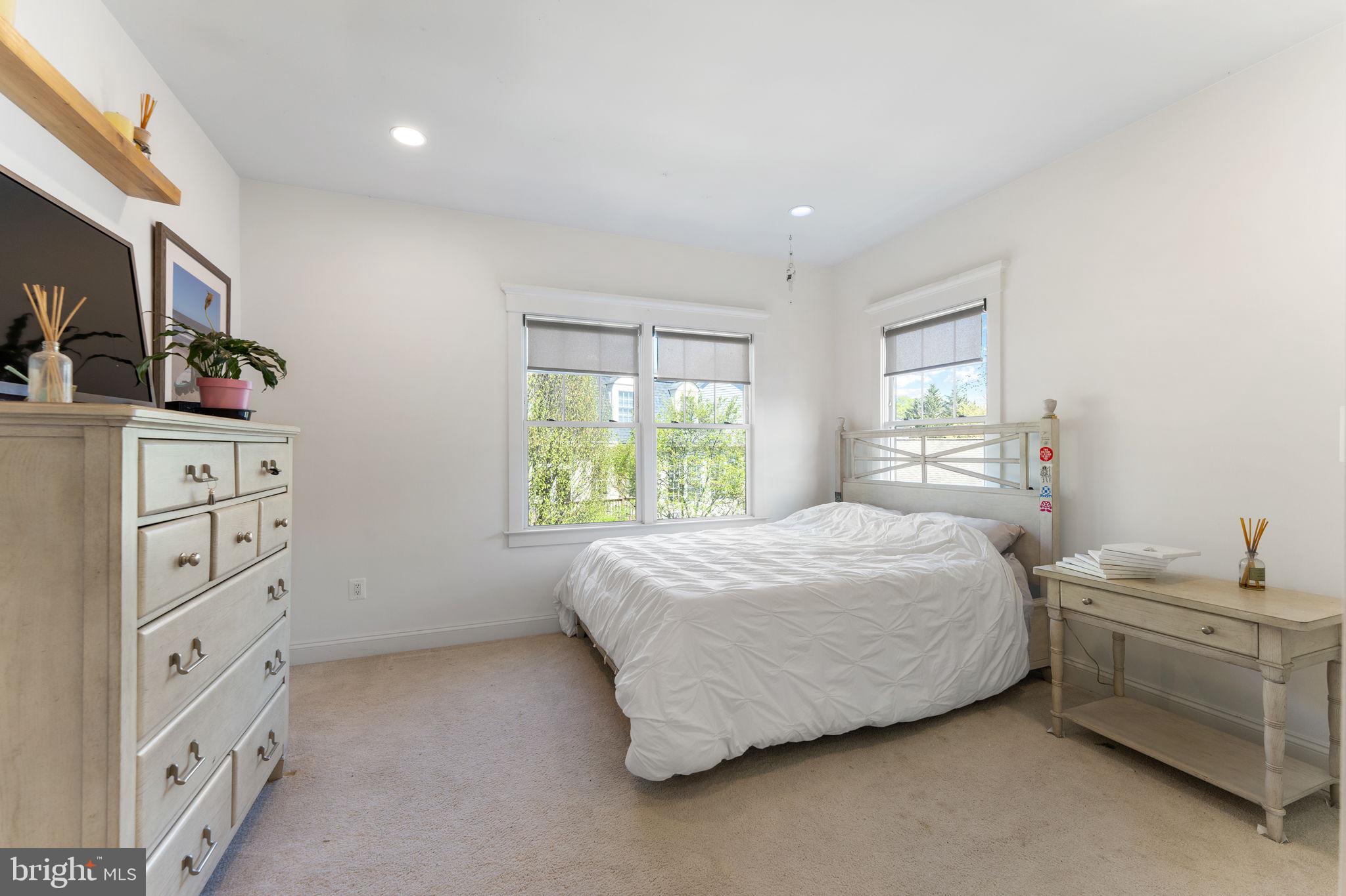 BRADMOOR - Residential Lease