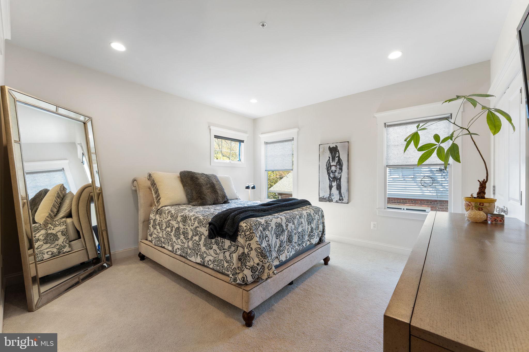 BRADMOOR - Residential Lease