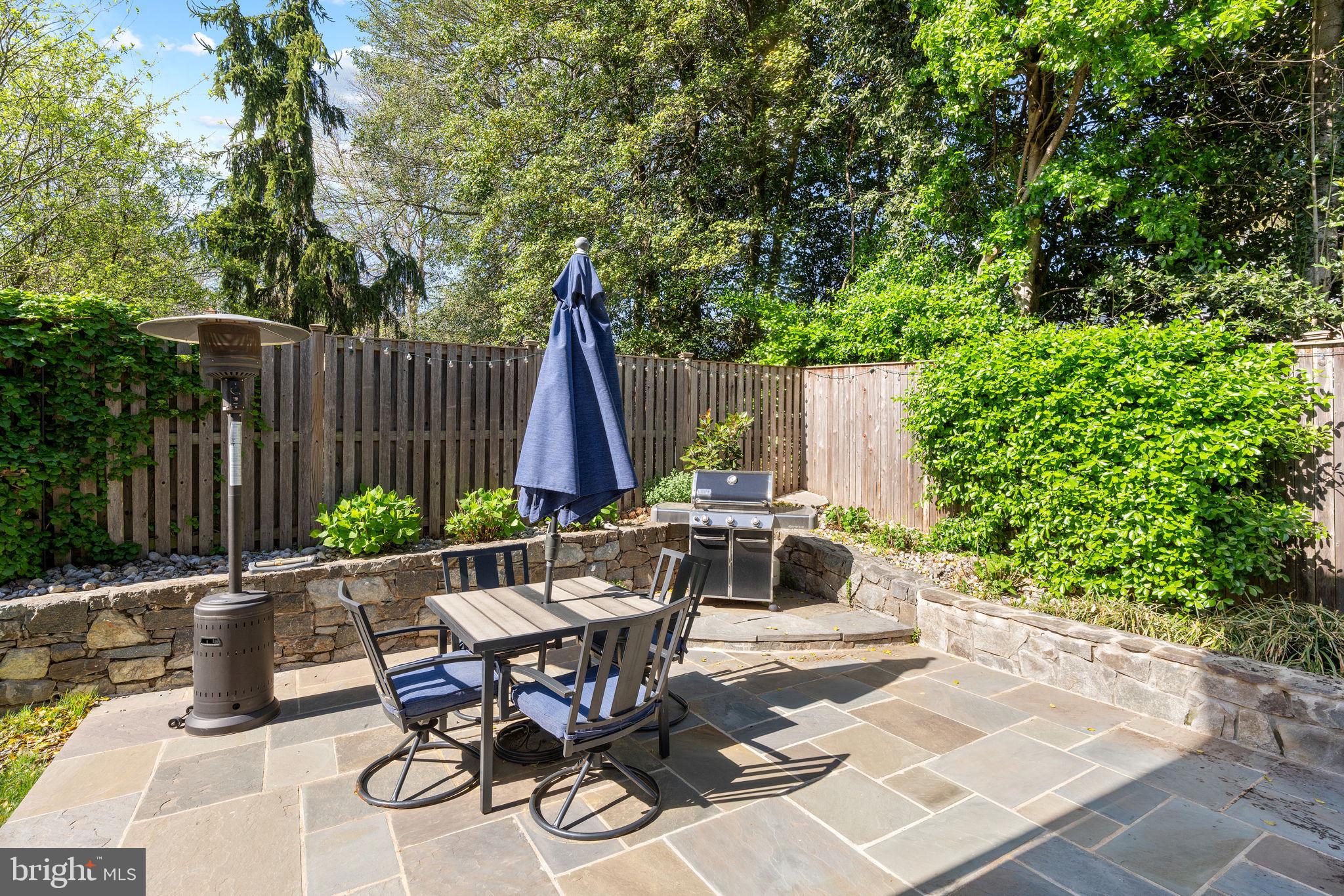 BRADMOOR - Residential Lease