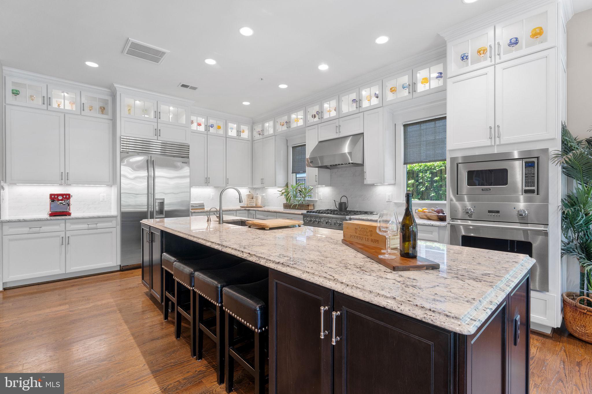 BRADMOOR - Residential Lease