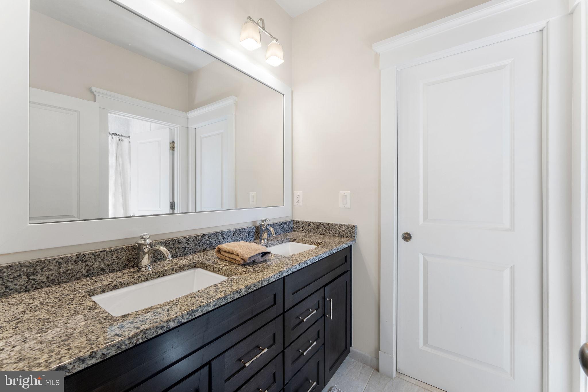 BRADMOOR - Residential Lease