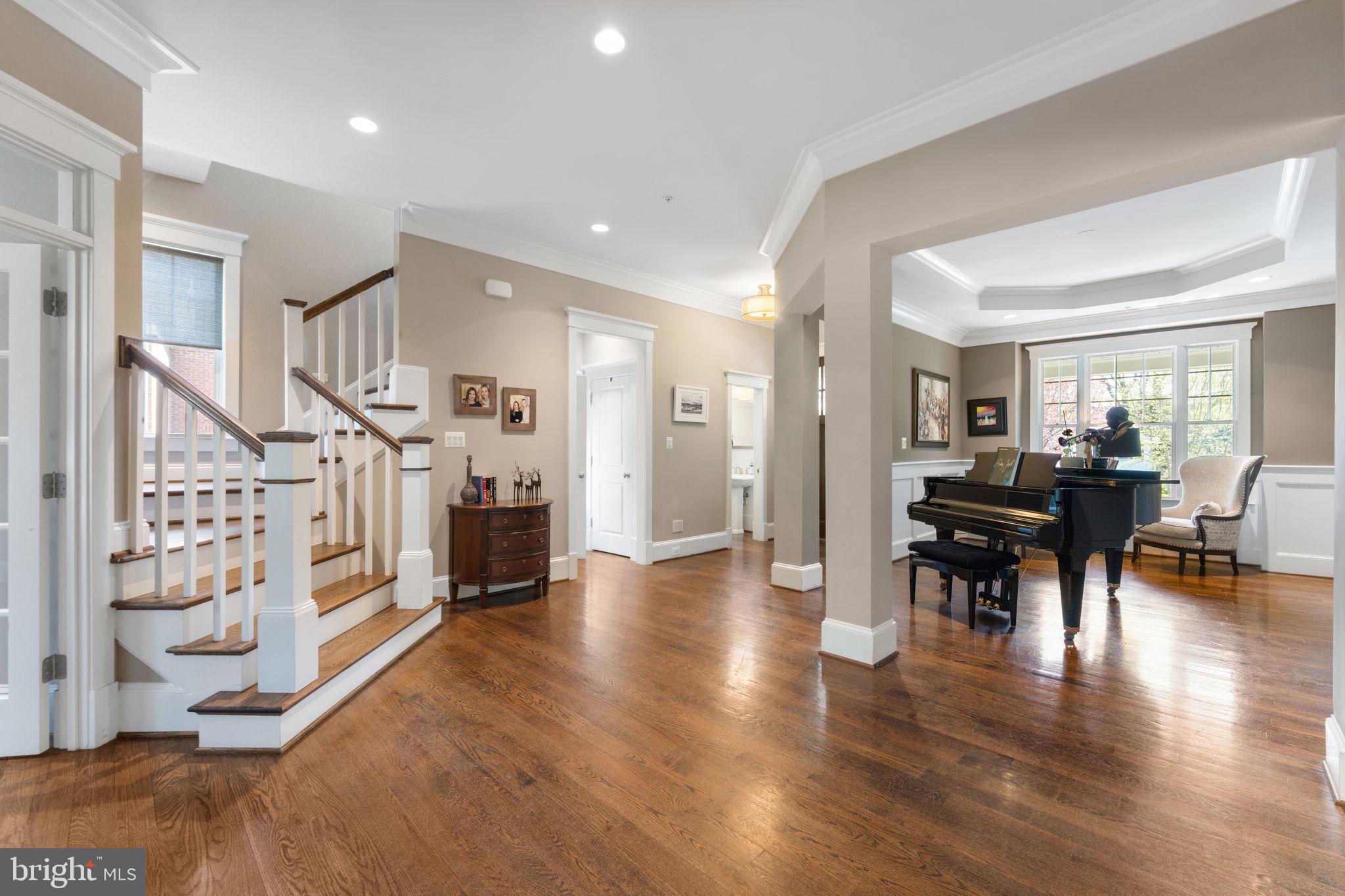 BRADMOOR - Residential Lease