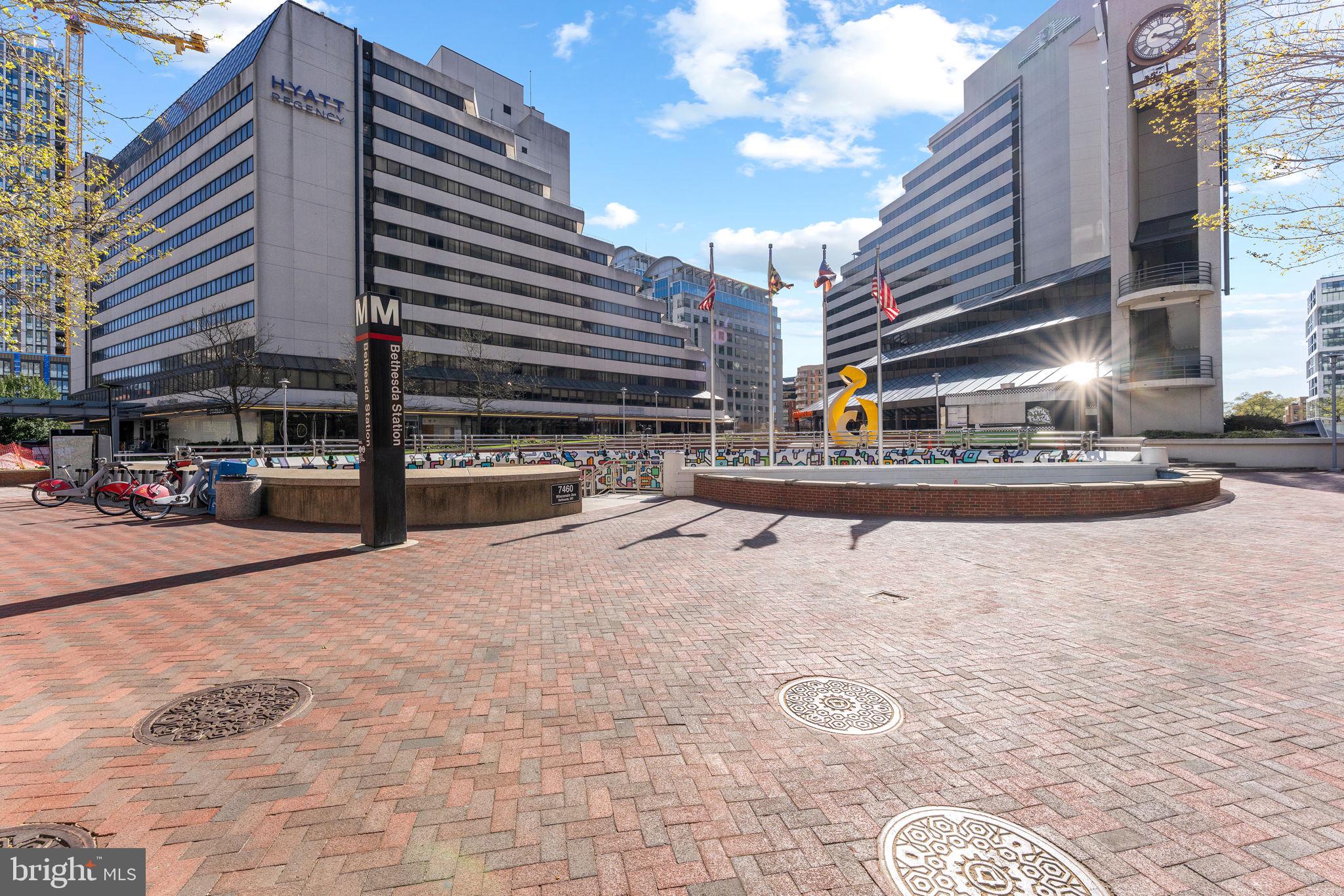 BRADMOOR - Residential Lease