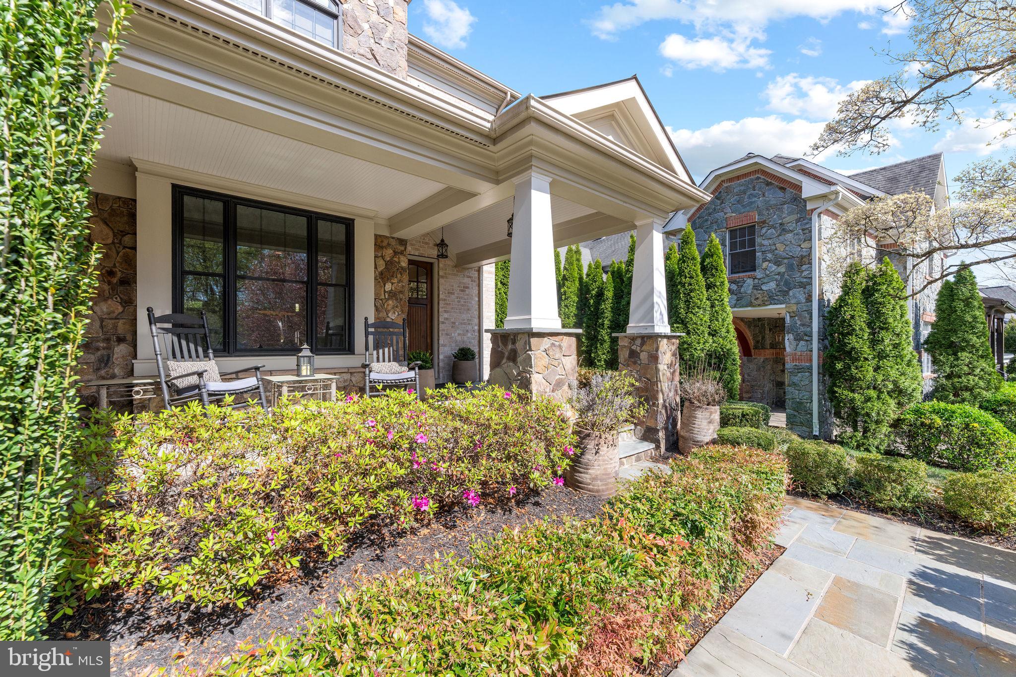 BRADMOOR - Residential Lease