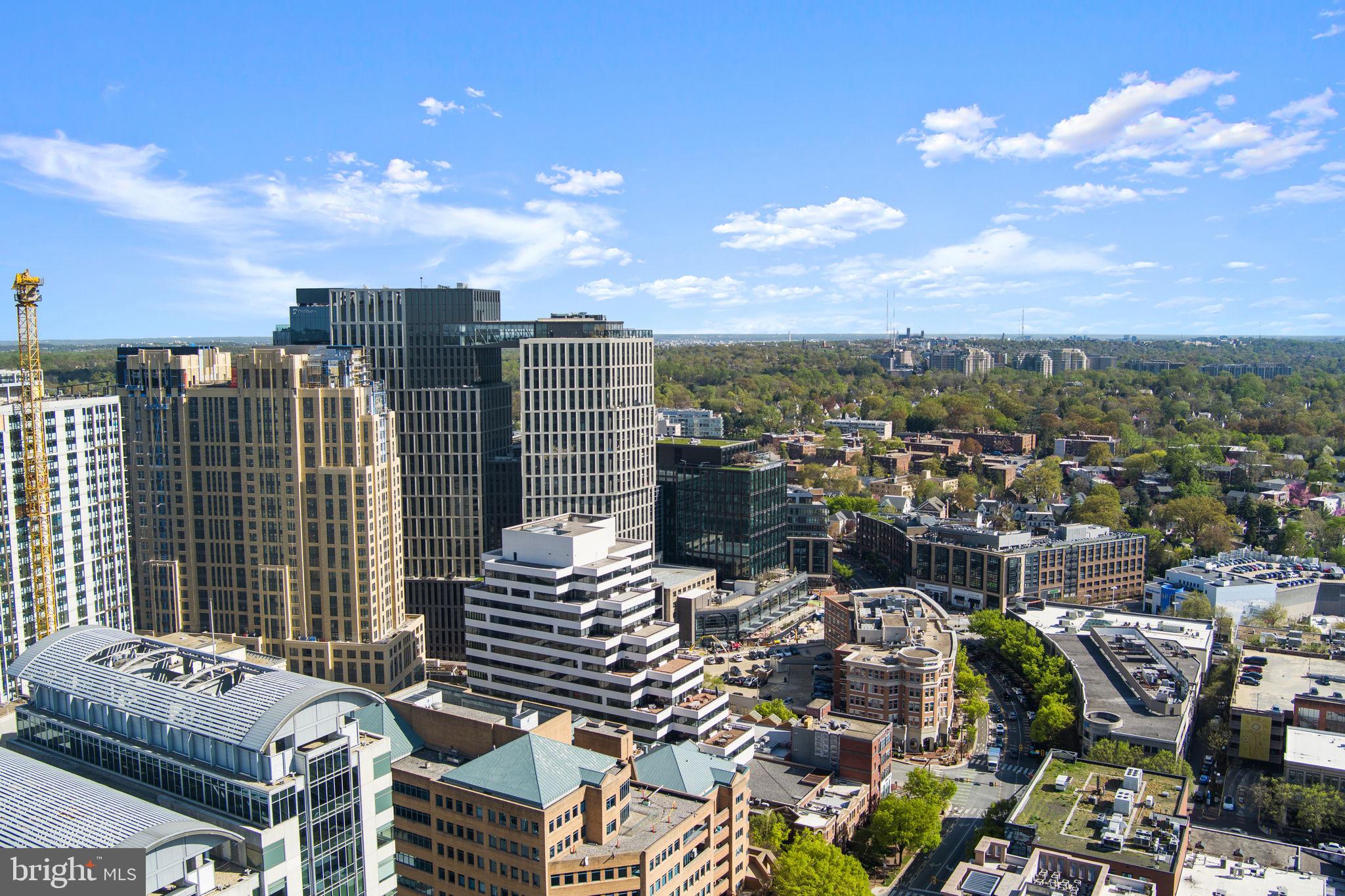 BRADMOOR - Residential Lease