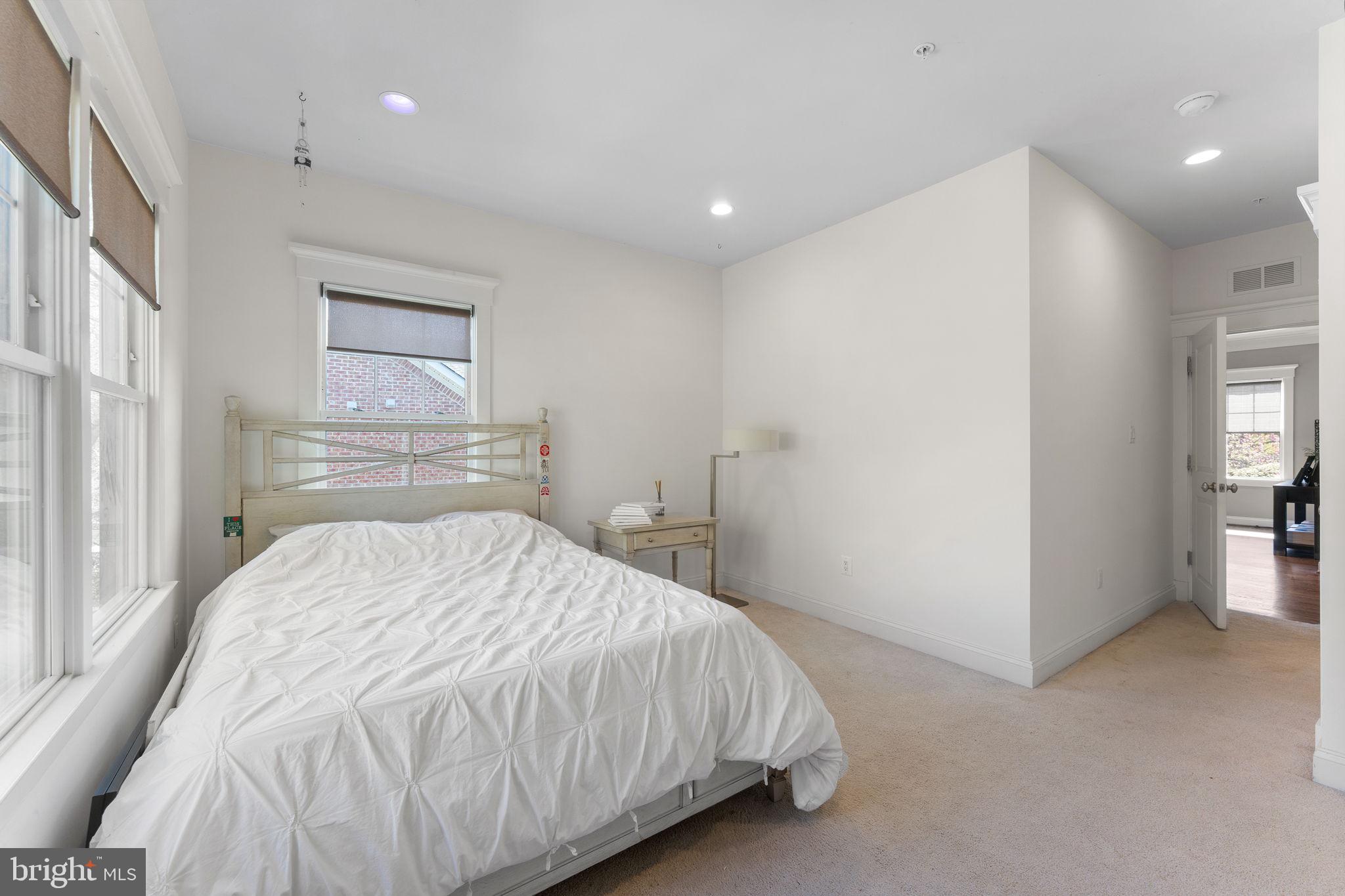 BRADMOOR - Residential Lease